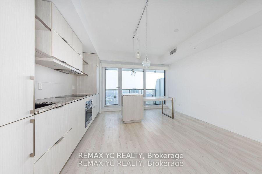 Photo 3 of Unit 5104, 197 Yonge Street, Toronto, Church-Yonge Corridor — HOMEH