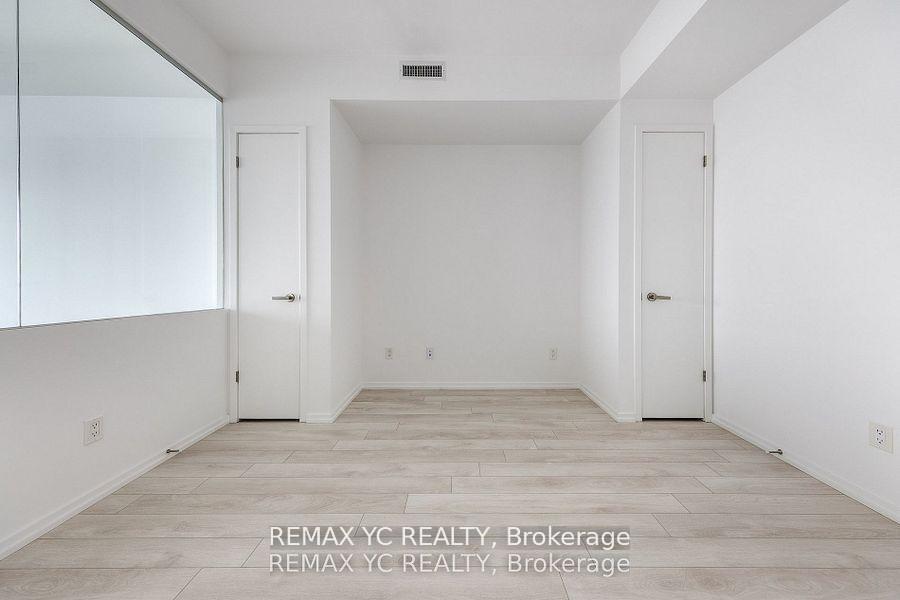 Photo 11 of Unit 5104, 197 Yonge Street, Toronto, Church-Yonge Corridor — HOMEH