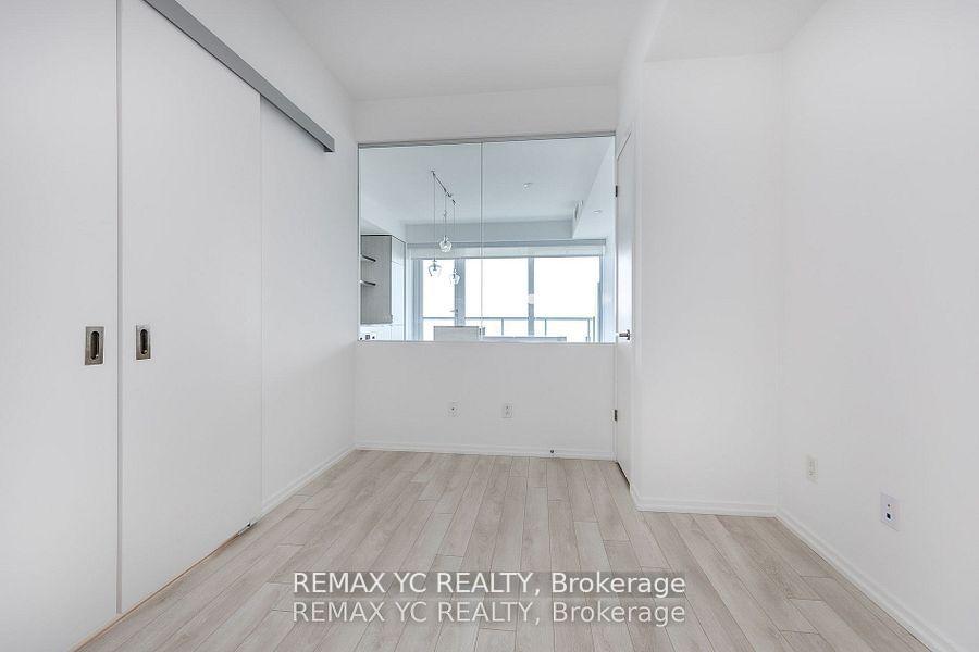 Photo 12 of Unit 5104, 197 Yonge Street, Toronto, Church-Yonge Corridor — HOMEH