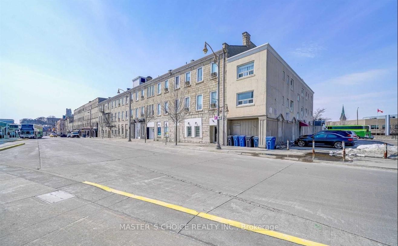 Front of Unit 401, 106 Carden Street