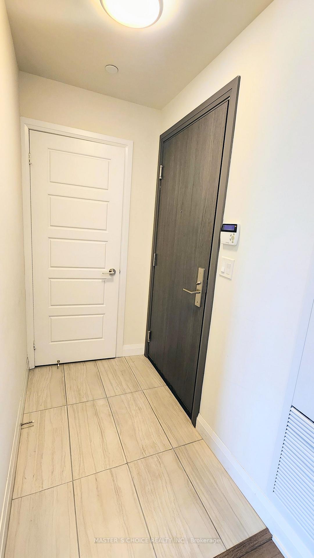 Photo 14 of Unit 318, 15 Water Walk Drive, Markham, Unionville — HOMEH