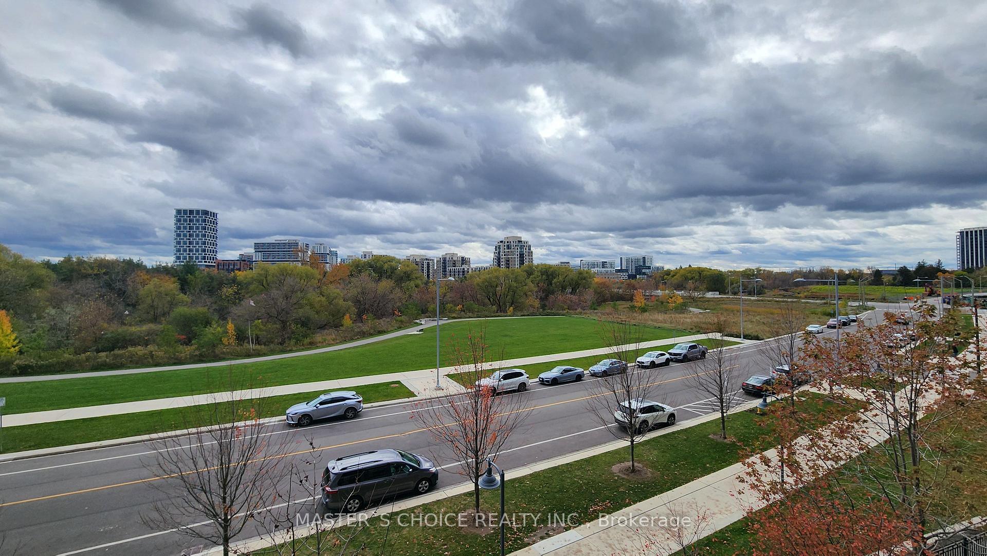 Photo 18 of Unit 318, 15 Water Walk Drive, Markham, Unionville — HOMEH