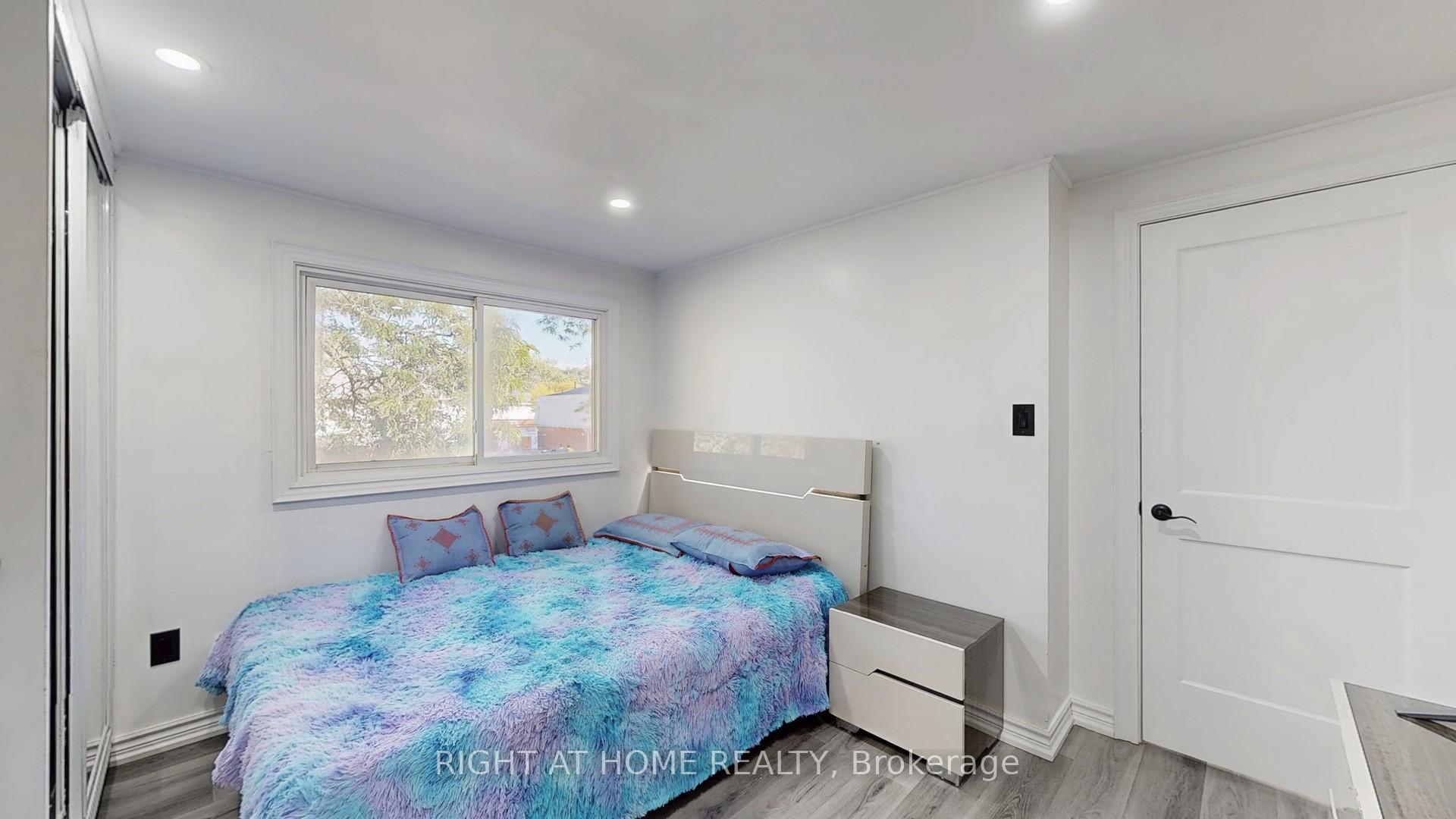 Photo 46 of 77 Elford Crescent, Hamilton, Vincent — HOMEH
