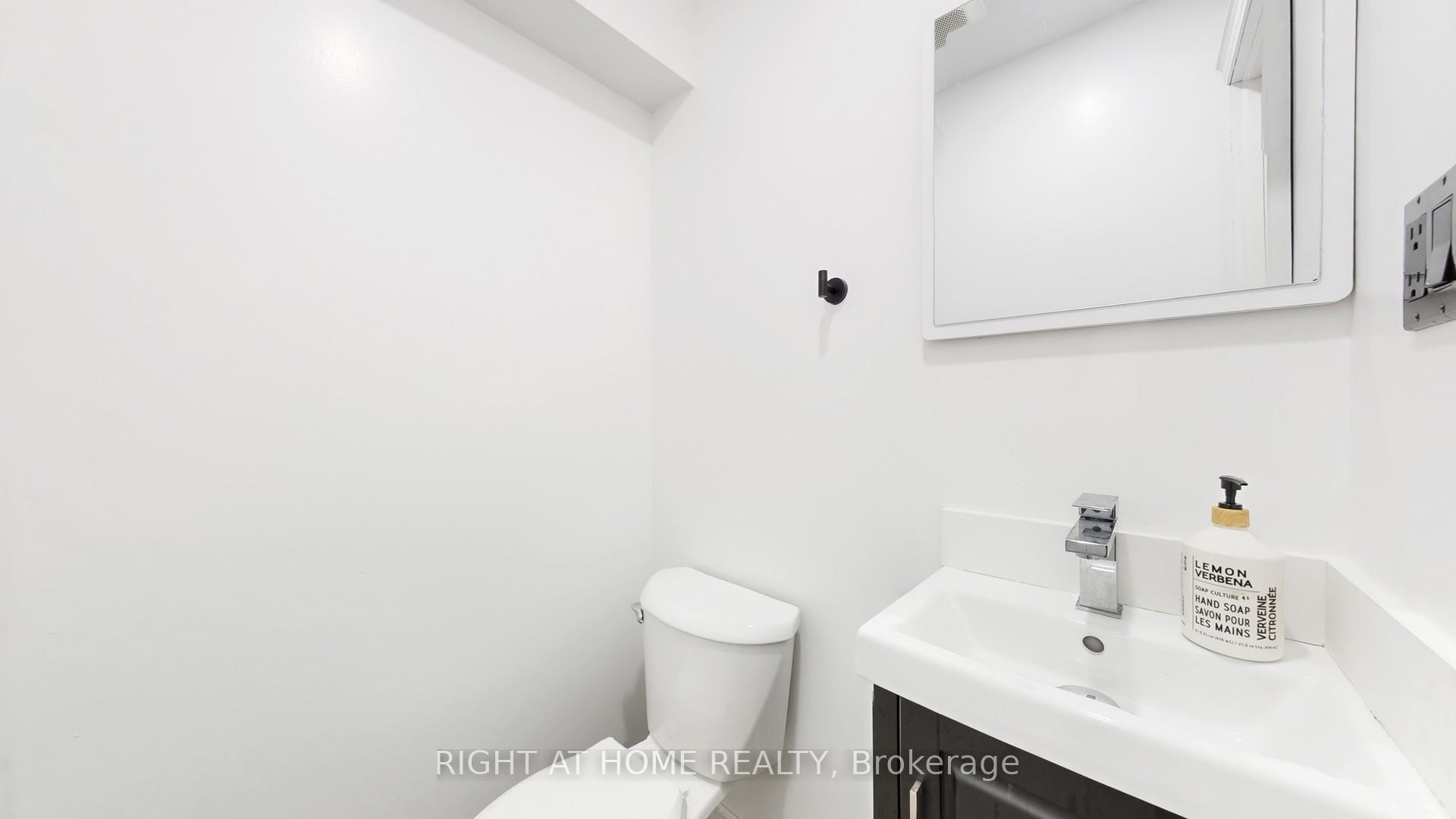 Photo 37 of 77 Elford Crescent, Hamilton, Vincent — HOMEH