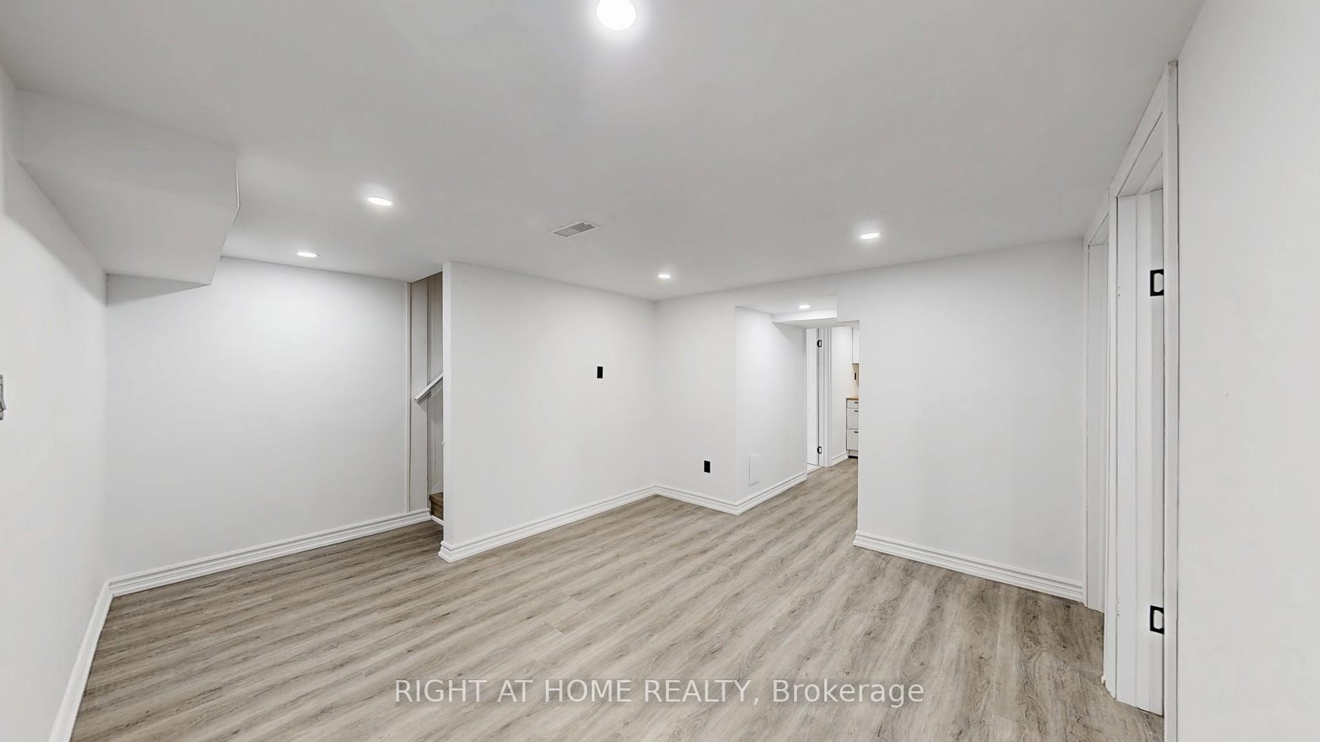 Photo 75 of 77 Elford Crescent, Hamilton, Vincent — HOMEH