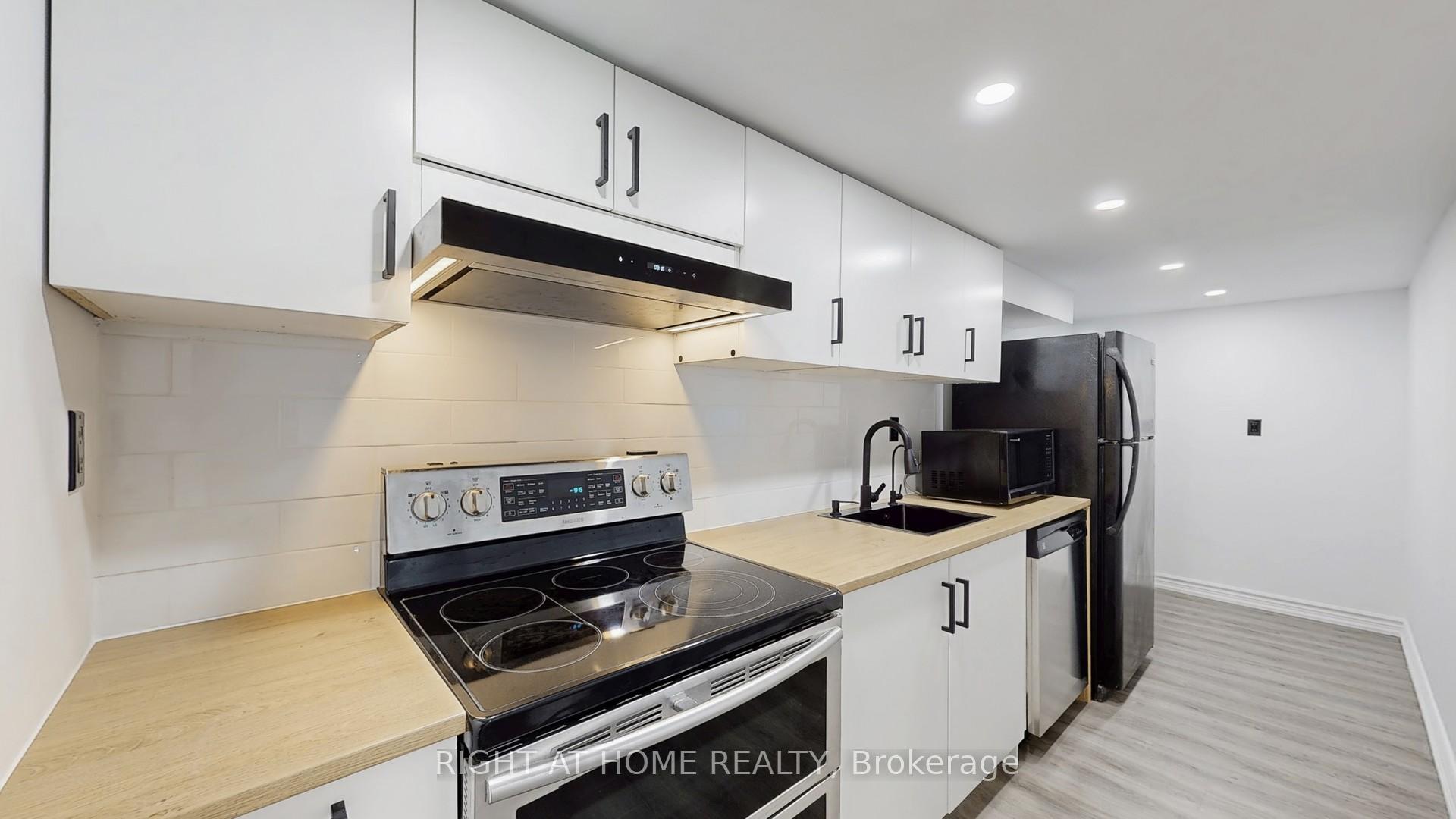 Photo 78 of 77 Elford Crescent, Hamilton, Vincent — HOMEH