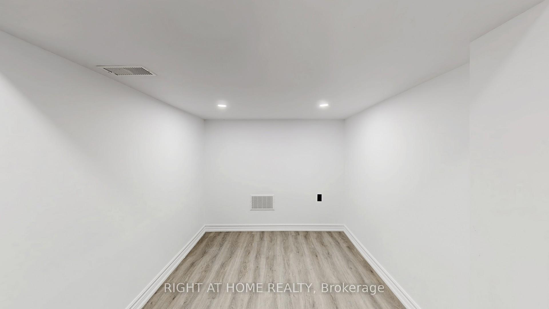Photo 80 of 77 Elford Crescent, Hamilton, Vincent — HOMEH