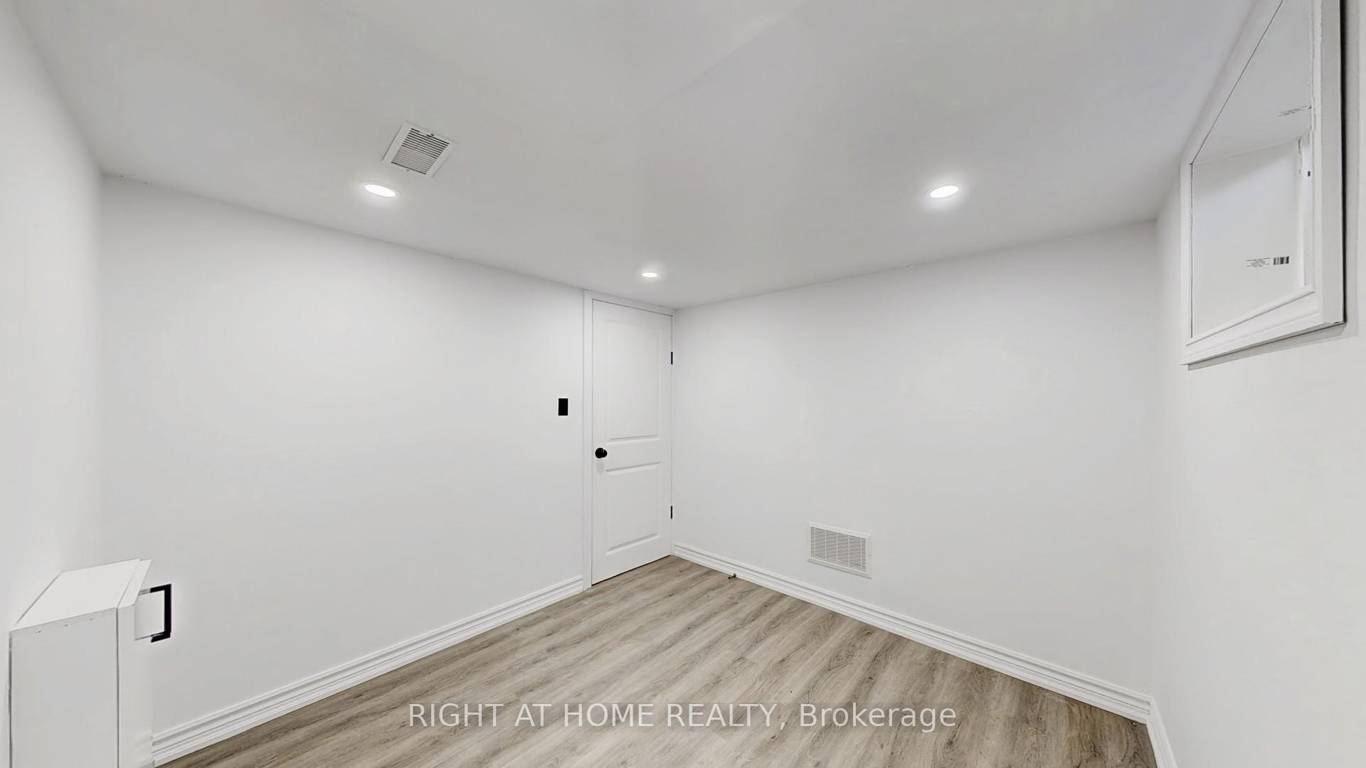 Photo 84 of 77 Elford Crescent, Hamilton, Vincent — HOMEH