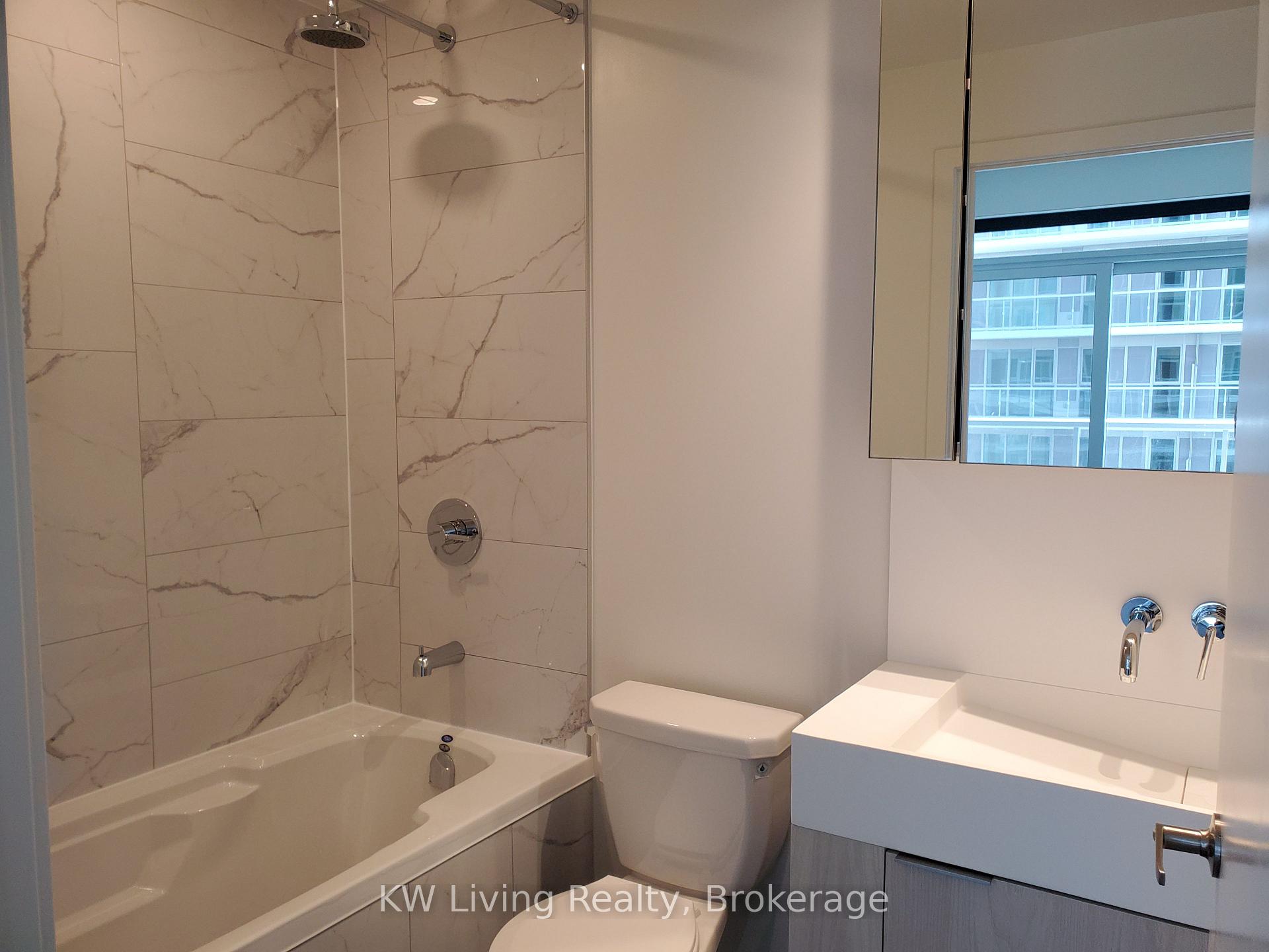 Photo 4 of Unit 2005, 20 Richardson Street, Toronto, Waterfront Communities — HOMEH