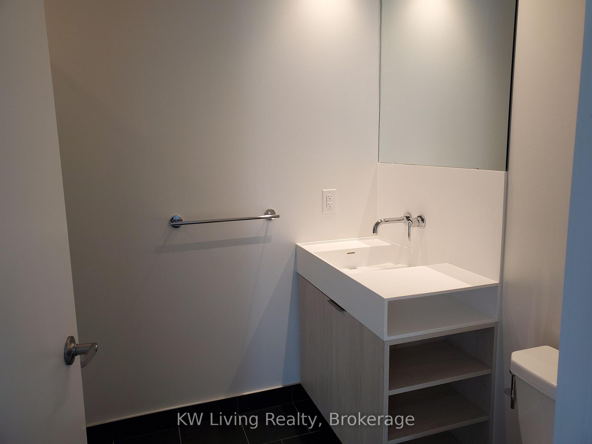 Photo 9 of Unit 2005, 20 Richardson Street, Toronto, Waterfront Communities — HOMEH
