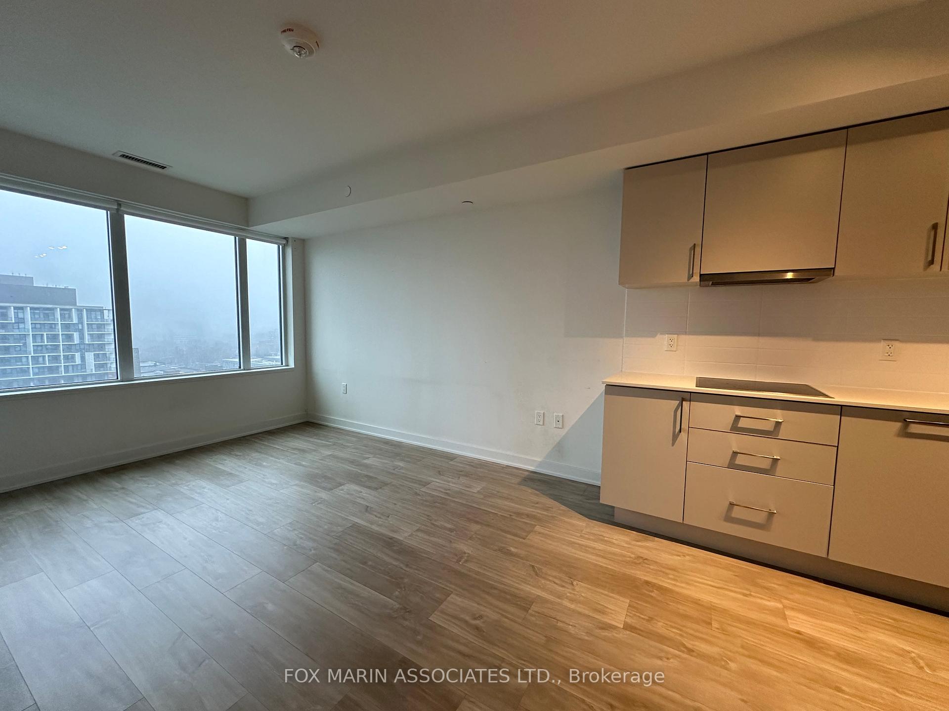 Front of Unit 1108W, 27 Bathurst Street