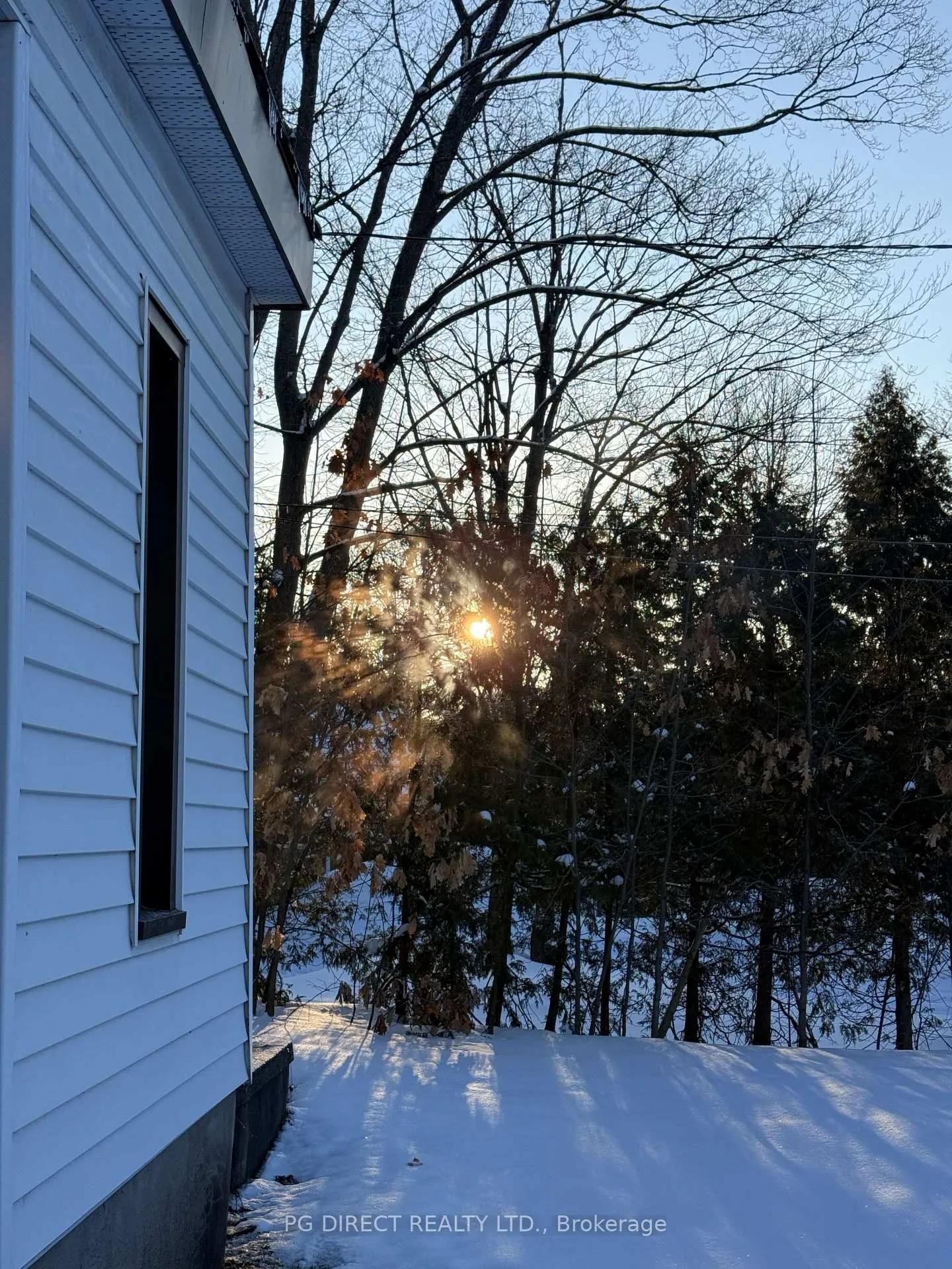 Photo 6 of 1638 Queen Street E, Sault Ste Marie — HOMEH