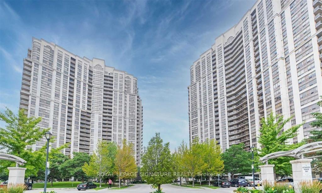 Front of Unit 416, 700 Humberwood Boulevard