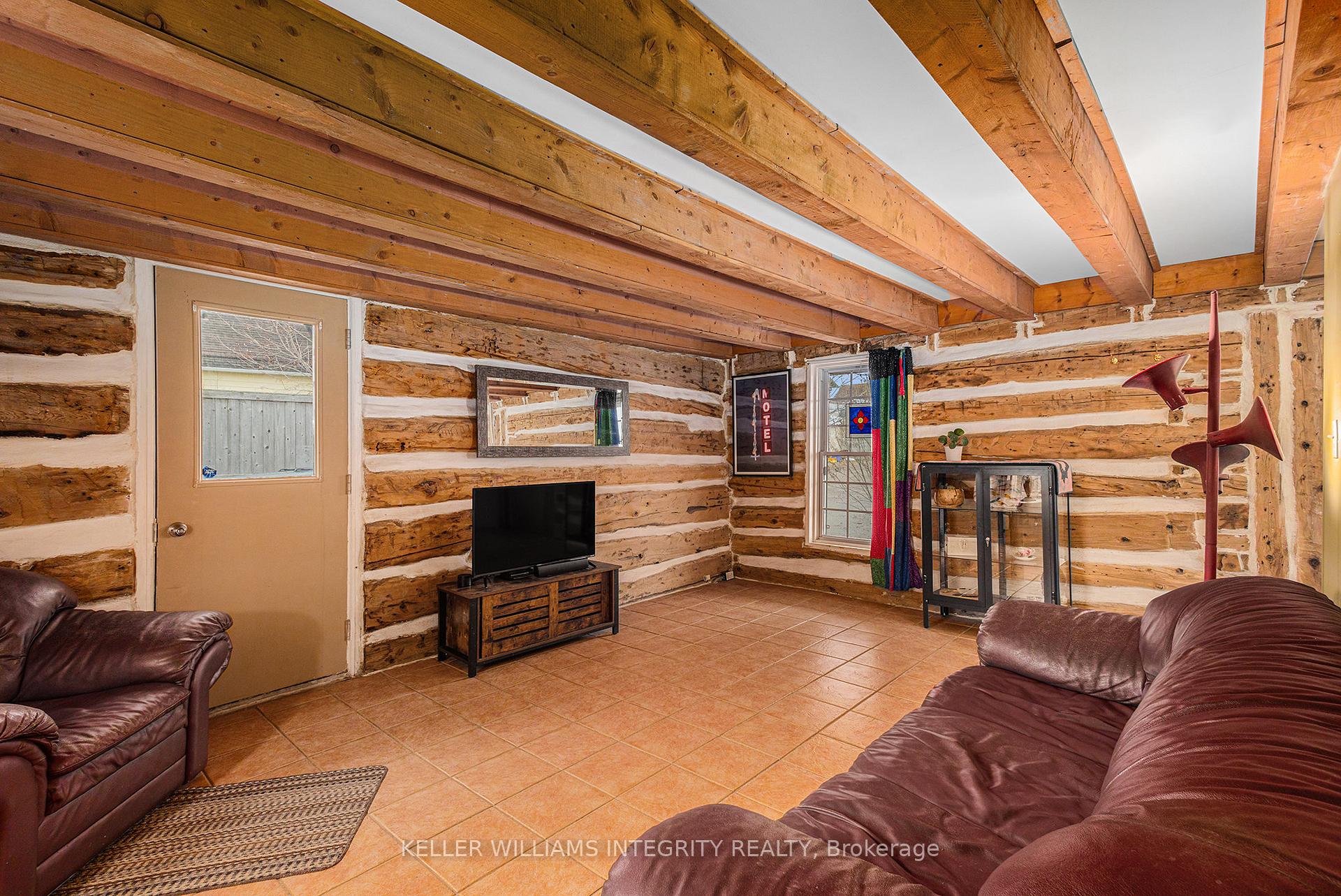Photo 10 of 359 Carleton Street, Carleton Place — HOMEH