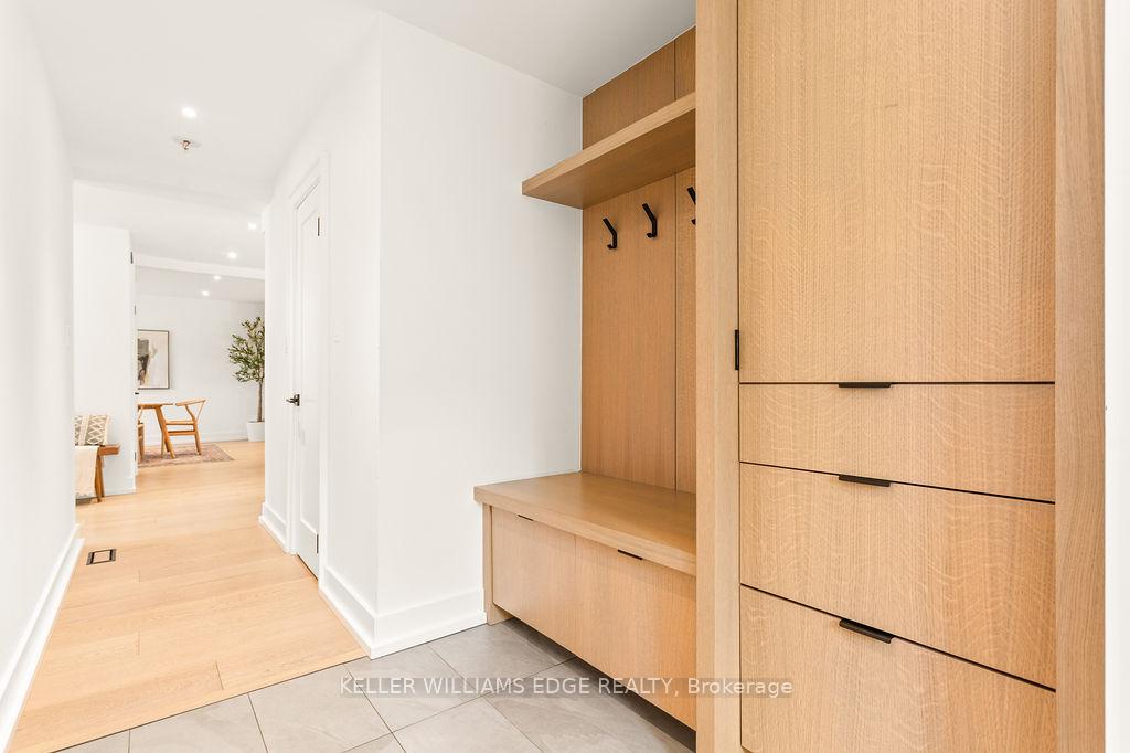Photo 21 of 387 Melanie Crescent, Hamilton, Ancaster — HOMEH