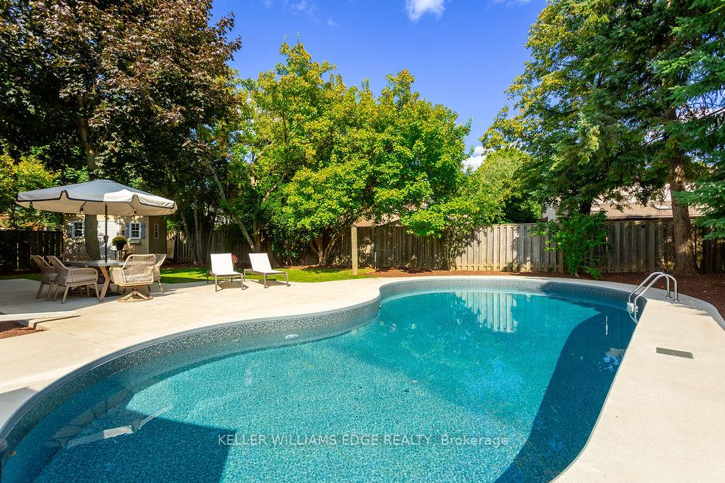 Photo 37 of 387 Melanie Crescent, Hamilton, Ancaster — HOMEH