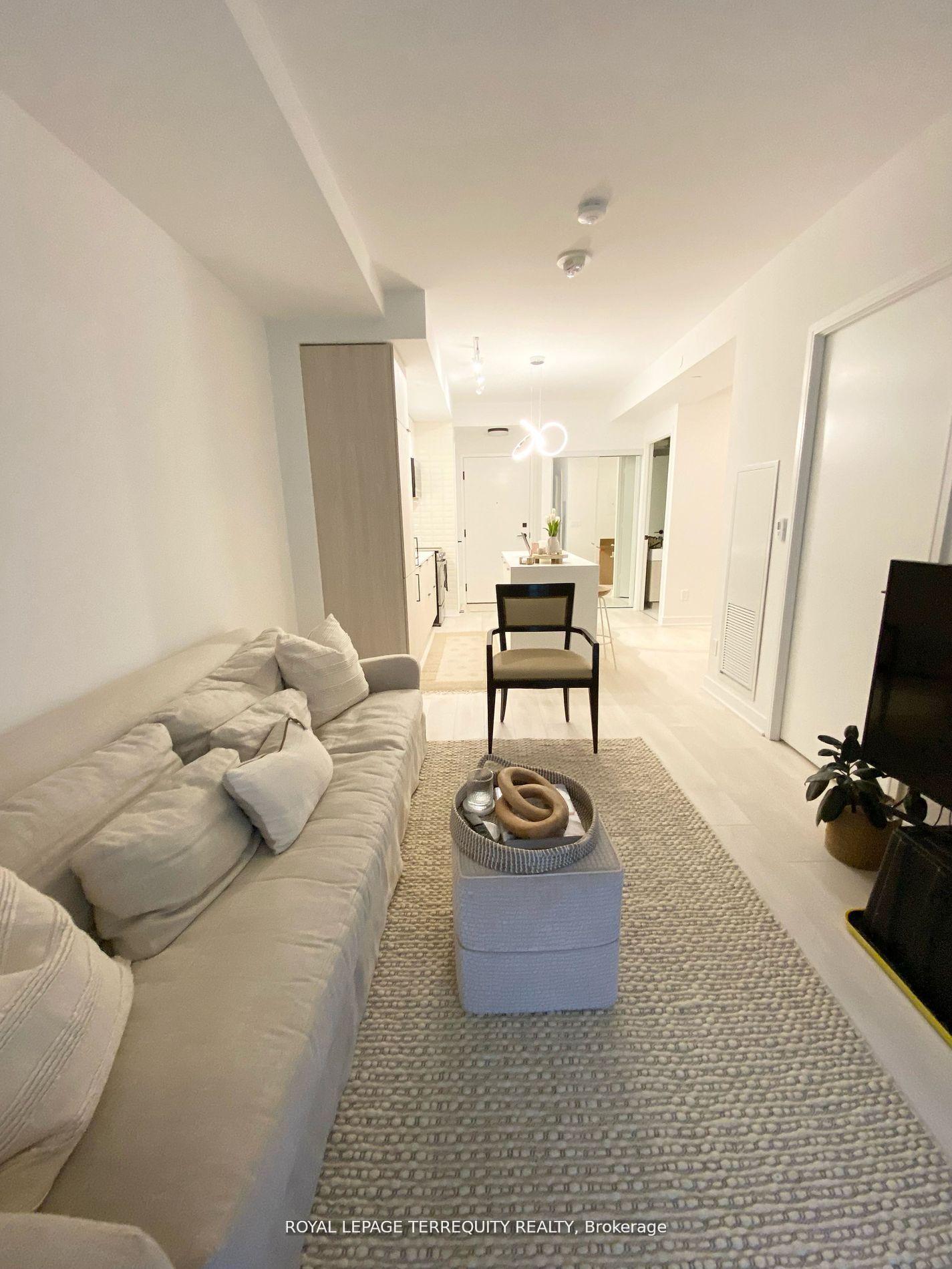 Photo 5 of Unit S306, 35 Rolling Mills Road, Toronto, Waterfront Communities — HOMEH