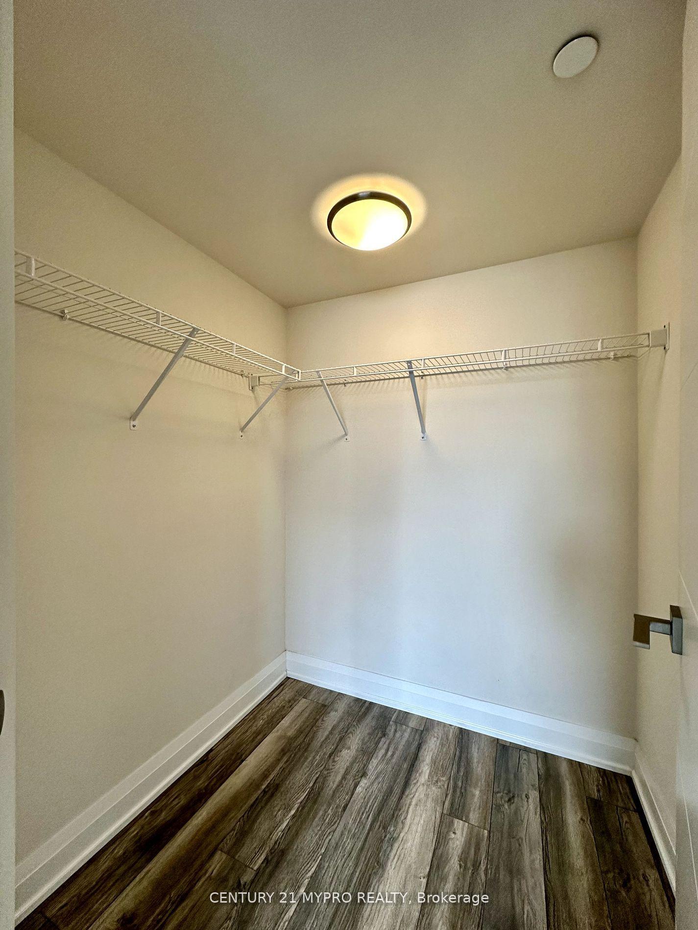 Photo 13 of Unit 1903, 18 Uptown Drive, Markham, Unionville — HOMEH