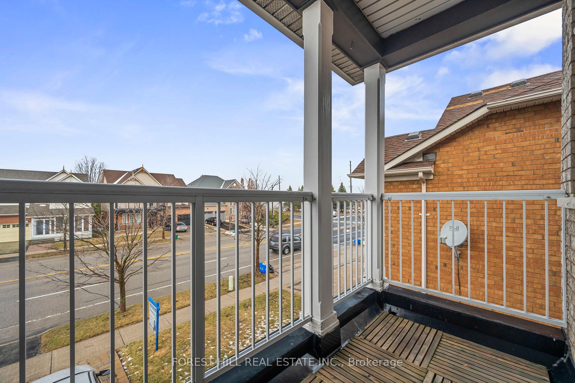 Photo 17 of 99 Gateway Drive, Aurora, Bayview Wellington — HOMEH