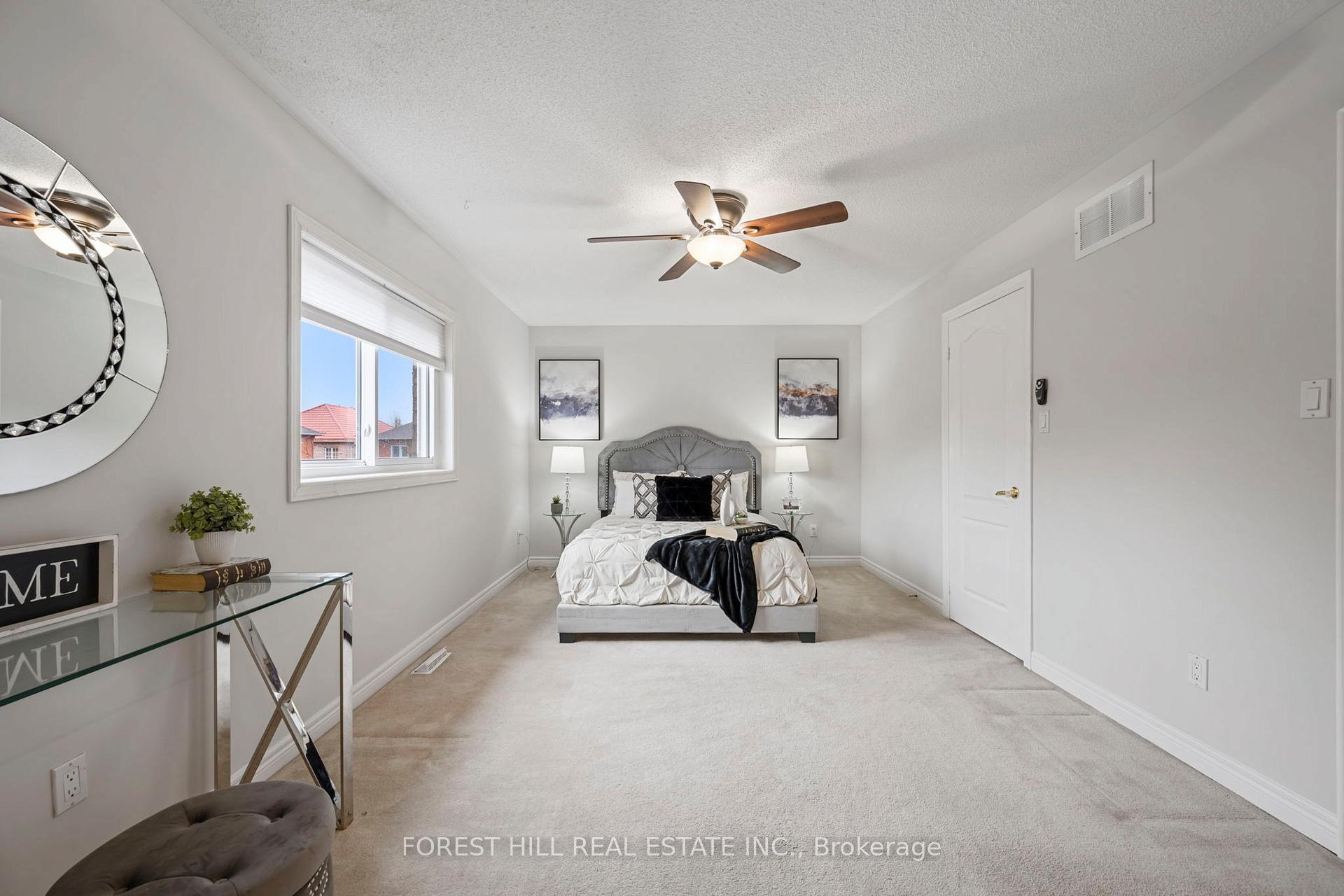Photo 19 of 99 Gateway Drive, Aurora, Bayview Wellington — HOMEH