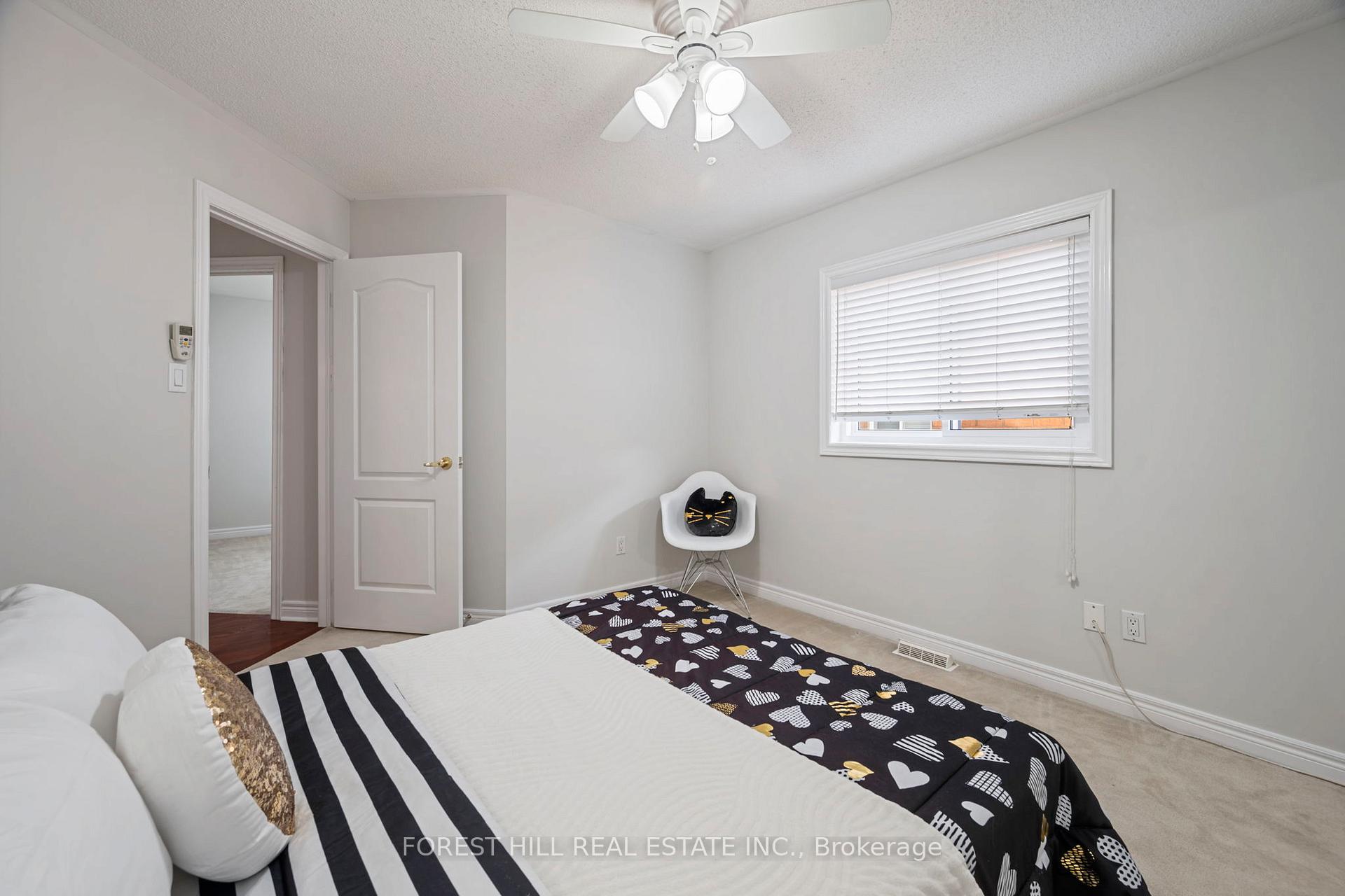Photo 27 of 99 Gateway Drive, Aurora, Bayview Wellington — HOMEH