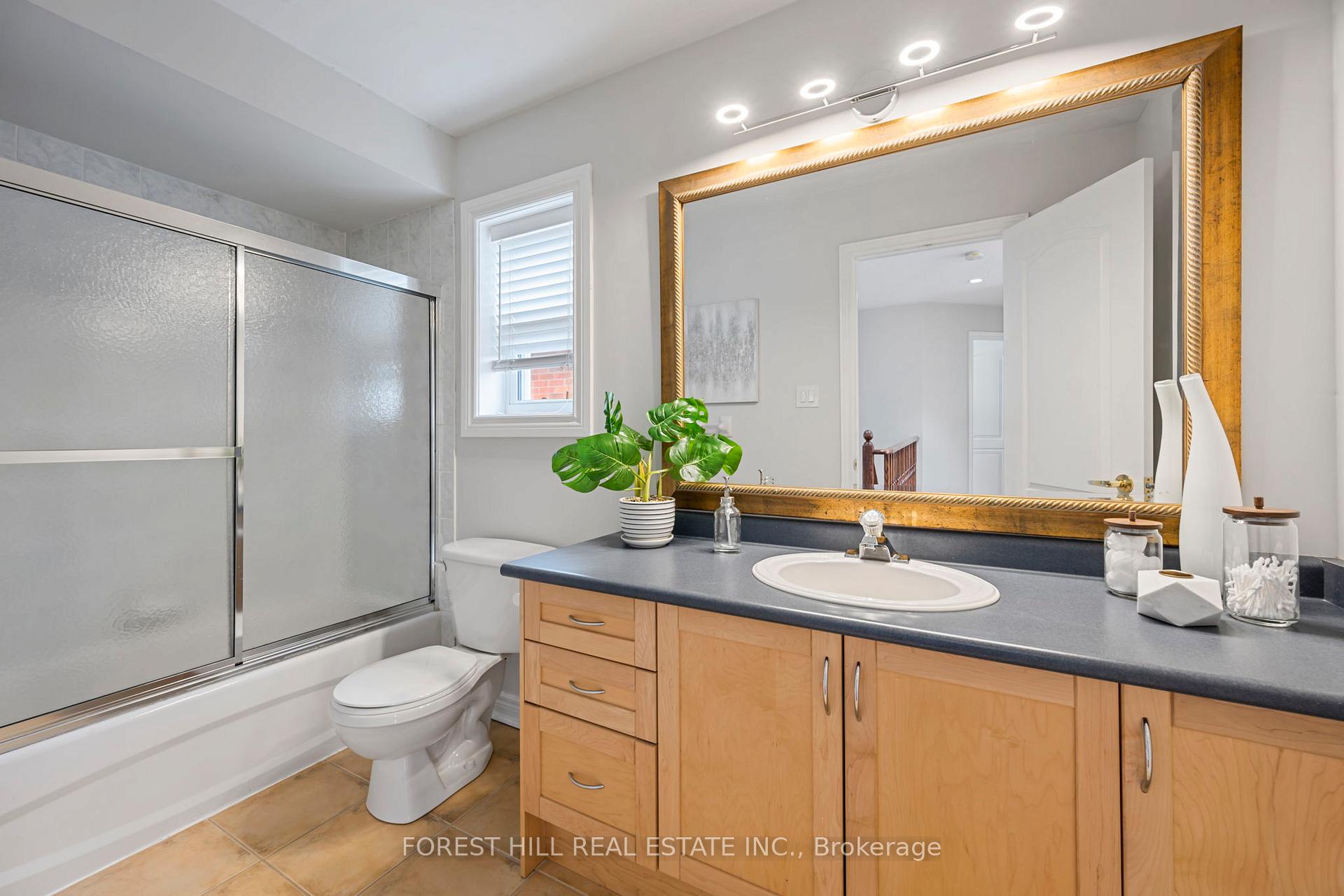 Photo 31 of 99 Gateway Drive, Aurora, Bayview Wellington — HOMEH