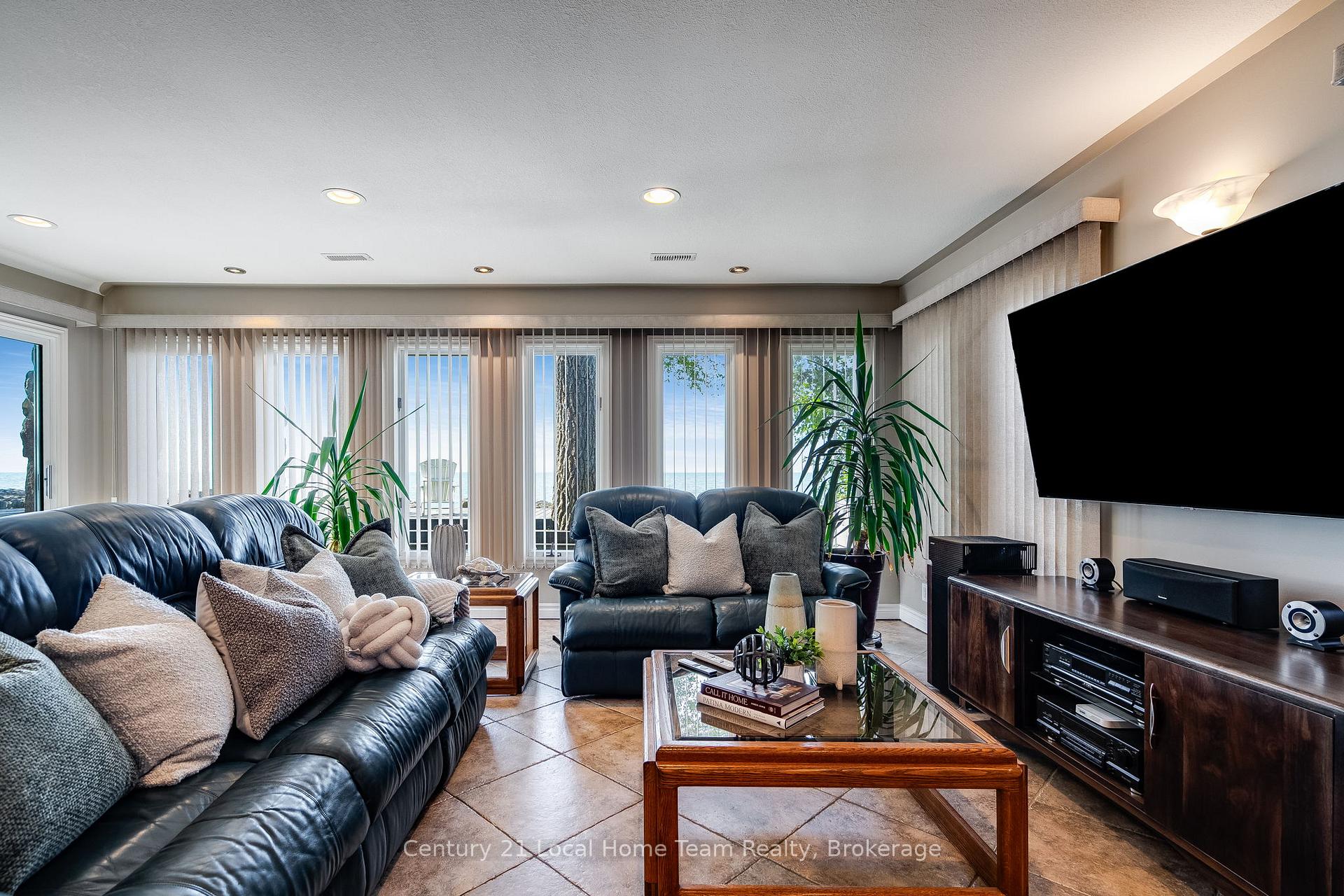 Photo 9 of 700 Point Pelee Drive, Leamington — HOMEH