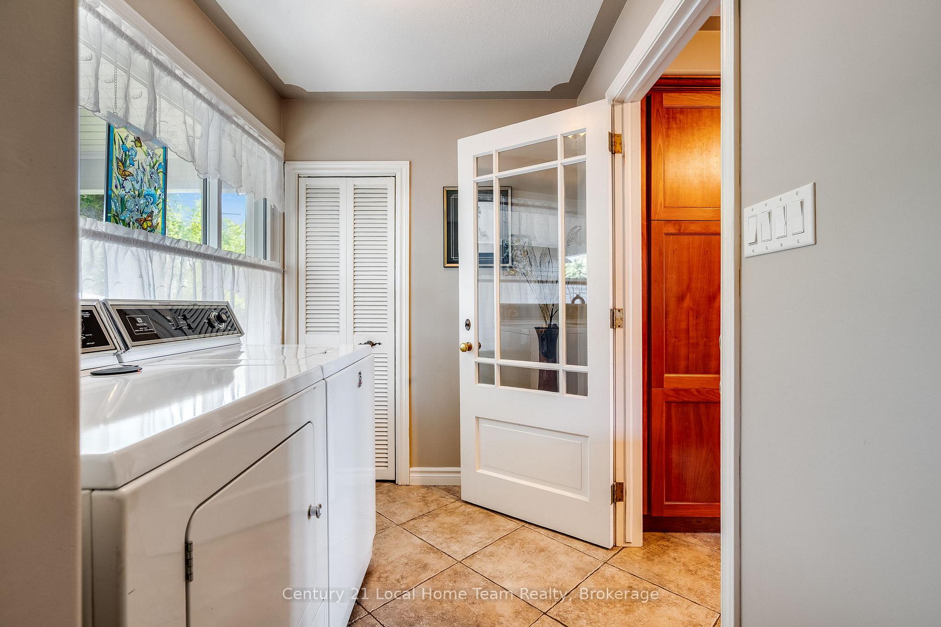 Photo 25 of 700 Point Pelee Drive, Leamington — HOMEH