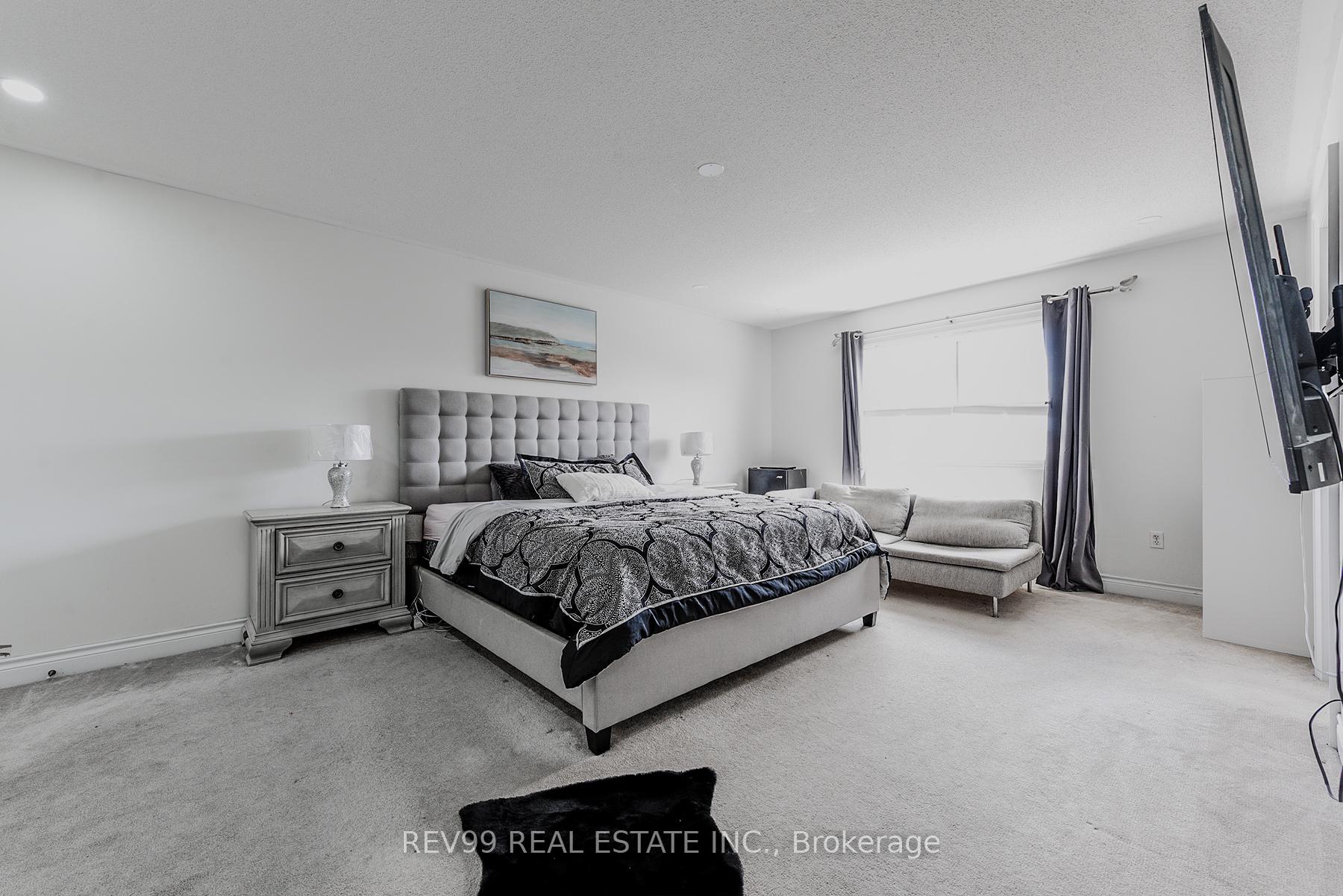 Photo 39 of 39 Bonistel Crescent, Brampton, Fletcher's Meadow — HOMEH