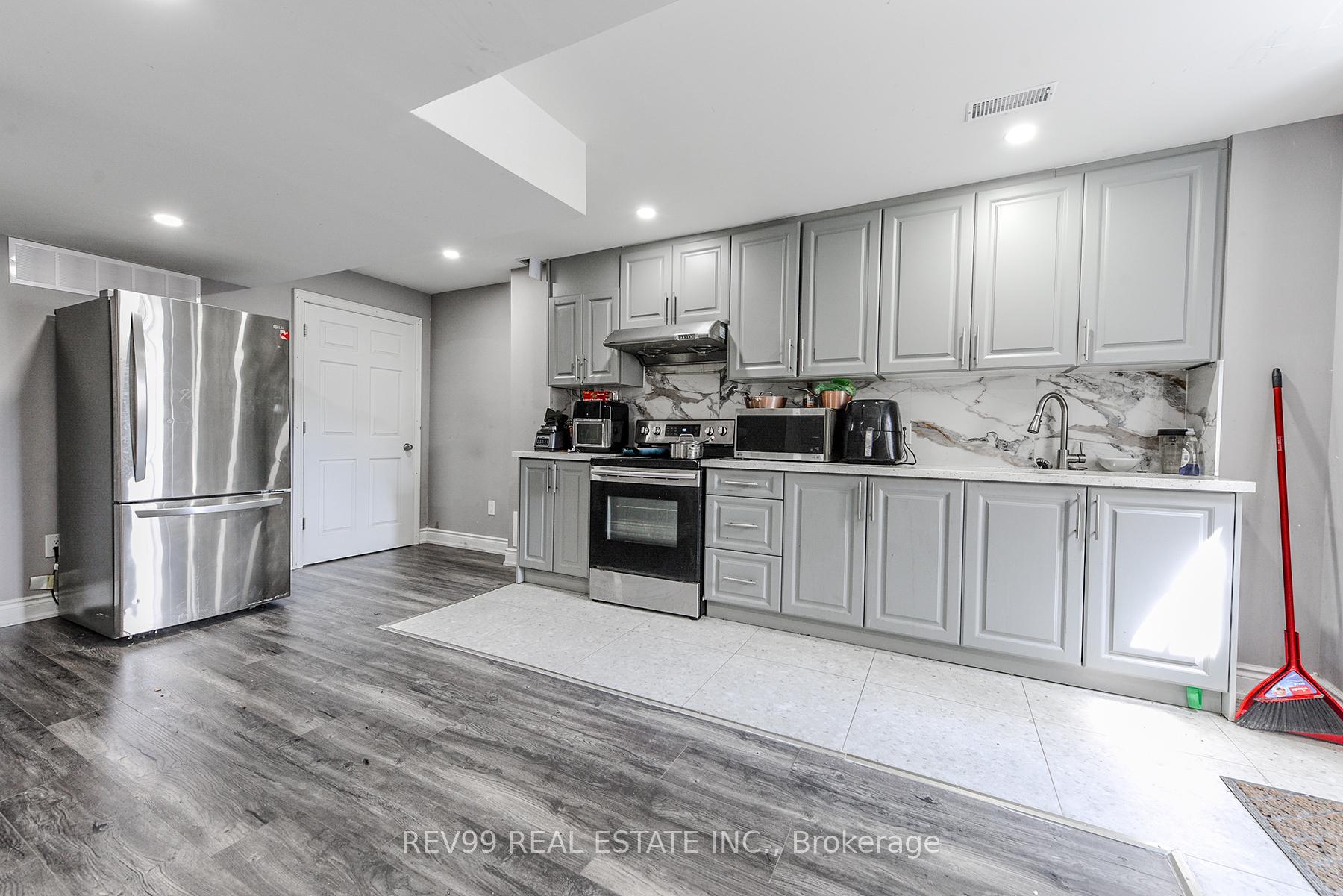 Photo 44 of 39 Bonistel Crescent, Brampton, Fletcher's Meadow — HOMEH