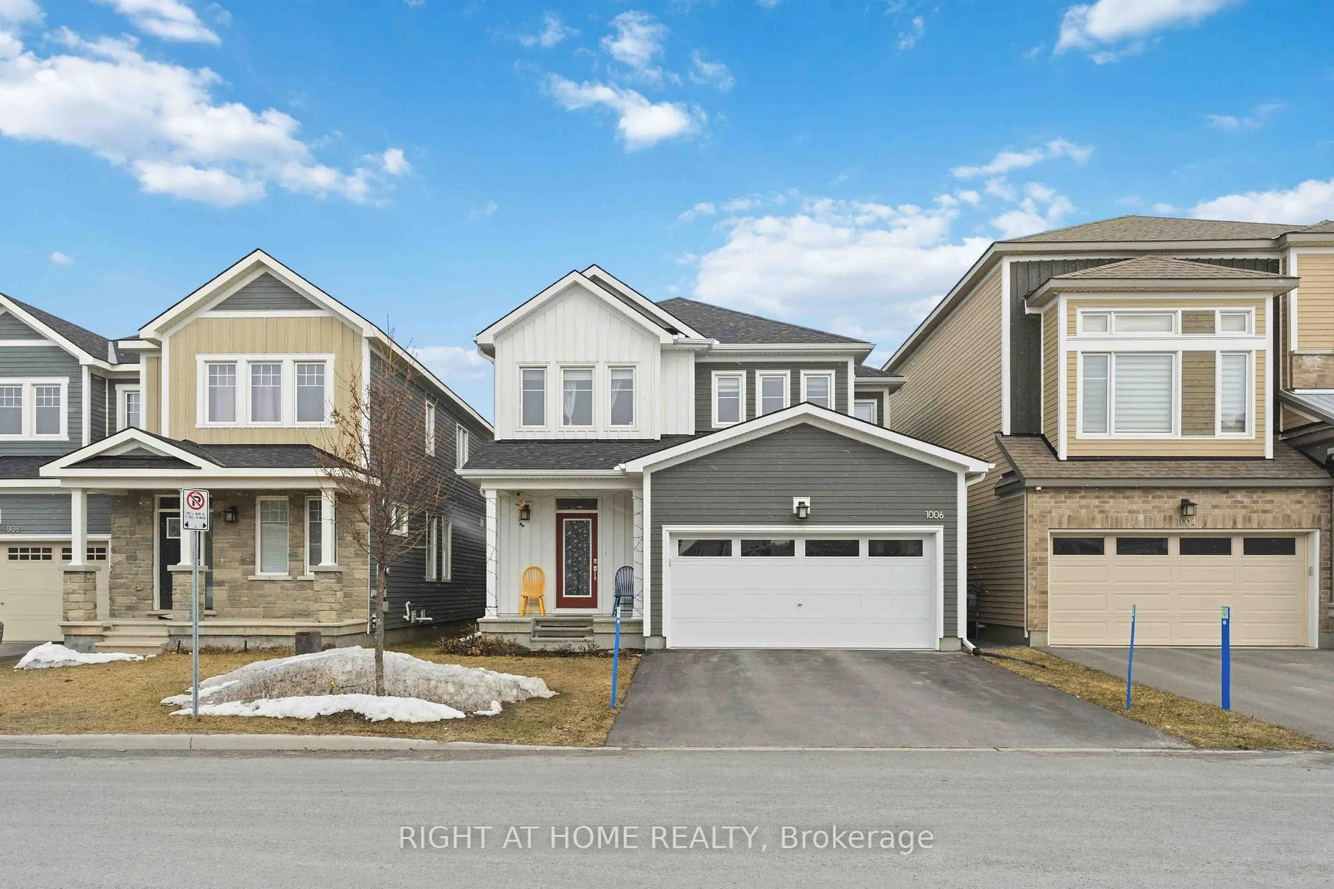 Photo 1 of 1006 Keeper Heights, Ottawa, Goulbourn Twp From Franktown Rd/South To Rideau — HOMEH