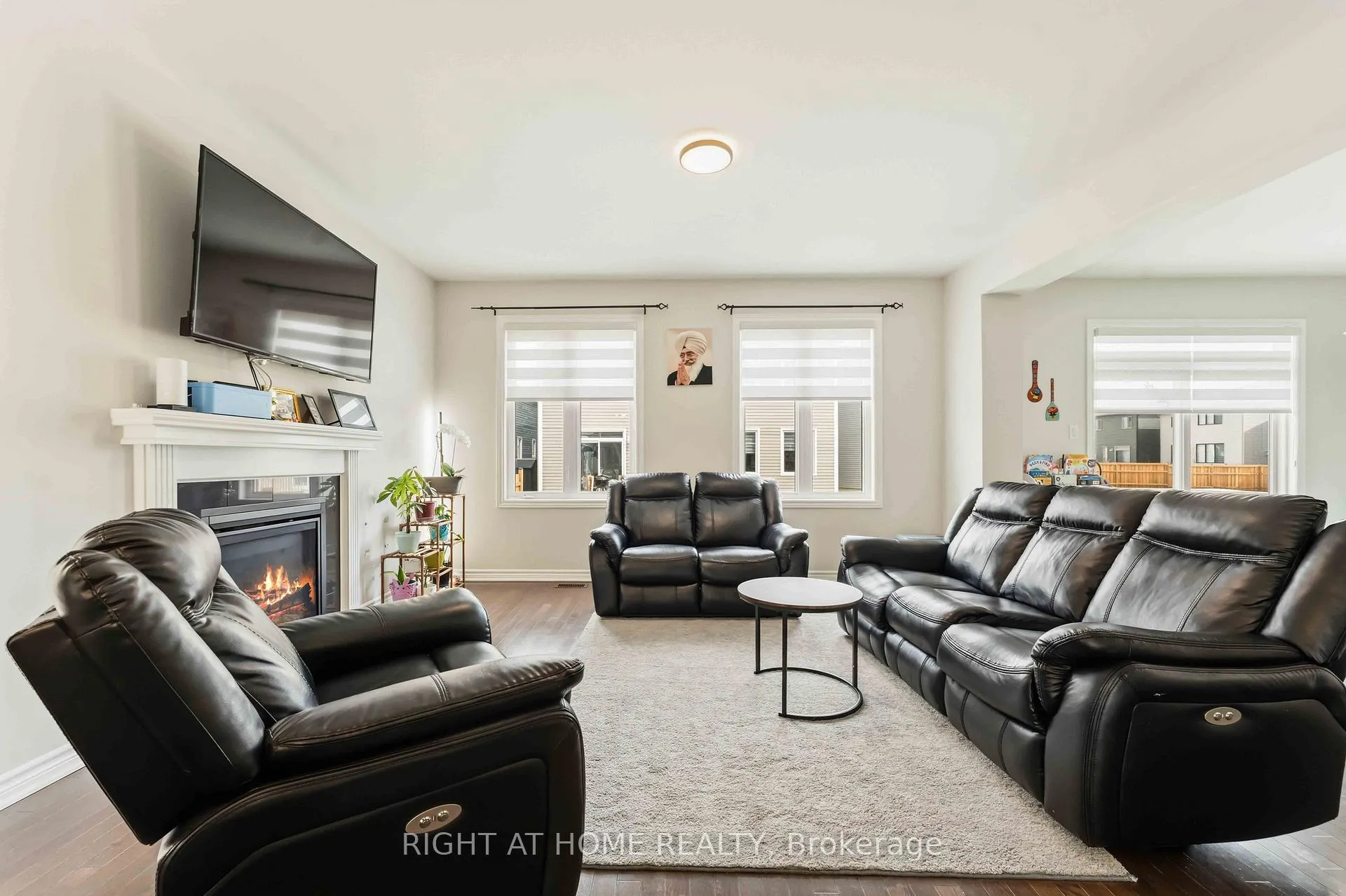 Photo 7 of 1006 Keeper Heights, Ottawa, Goulbourn Twp From Franktown Rd/South To Rideau — HOMEH