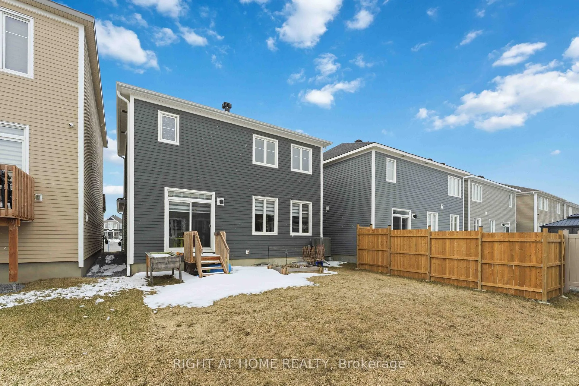 Photo 36 of 1006 Keeper Heights, Ottawa, Goulbourn Twp From Franktown Rd/South To Rideau — HOMEH