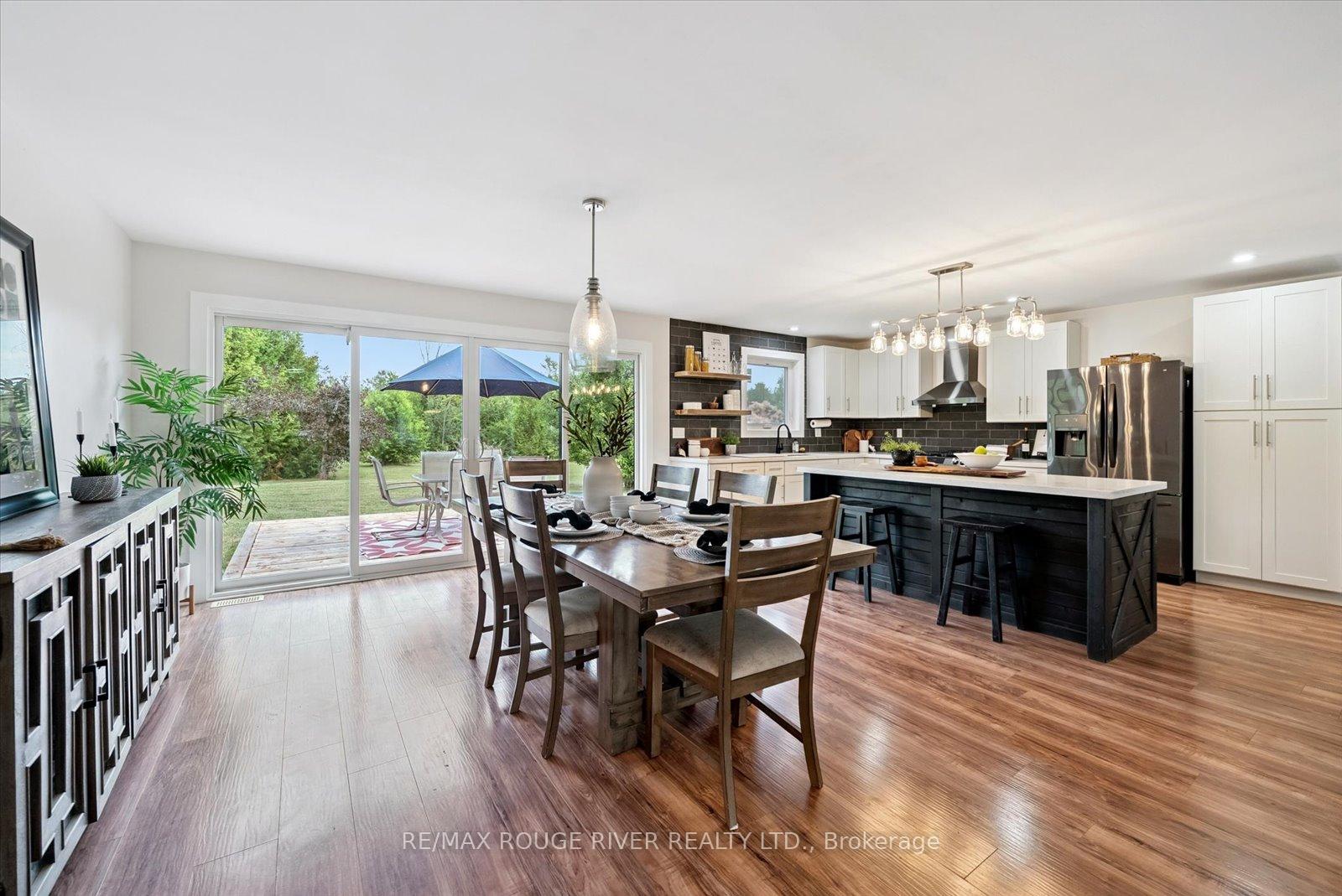 Photo 15 of 2064 Darling Crescent, Cavan Monaghan, Cavan Twp — HOMEH