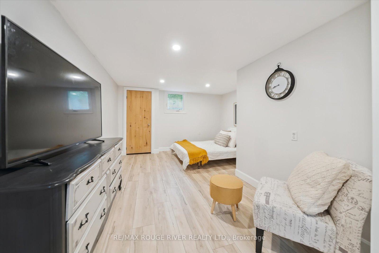 Photo 29 of 2064 Darling Crescent, Cavan Monaghan, Cavan Twp — HOMEH