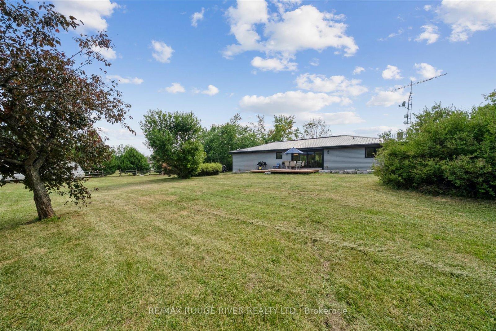 Photo 37 of 2064 Darling Crescent, Cavan Monaghan, Cavan Twp — HOMEH