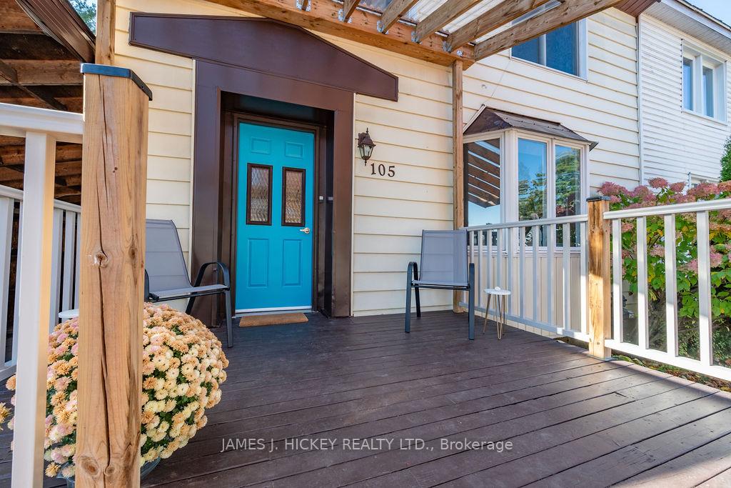 Photo 5 of 105 Algonquin Street, Deep River — HOMEH