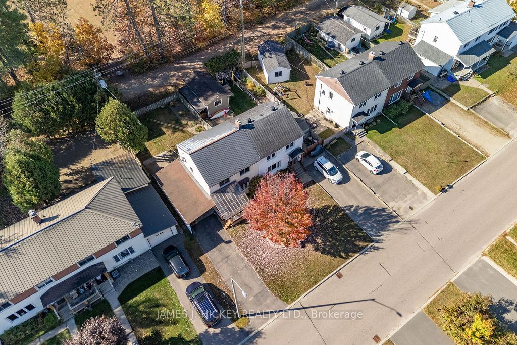 Photo 36 of 105 Algonquin Street, Deep River — HOMEH