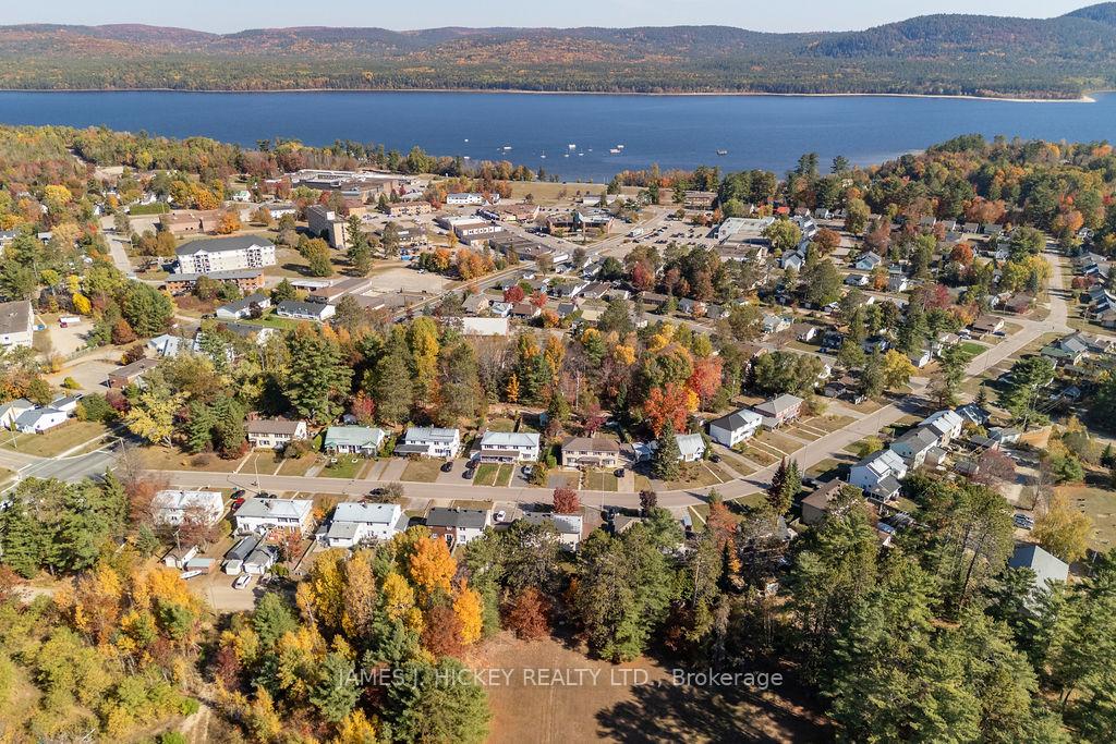 Photo 39 of 105 Algonquin Street, Deep River — HOMEH