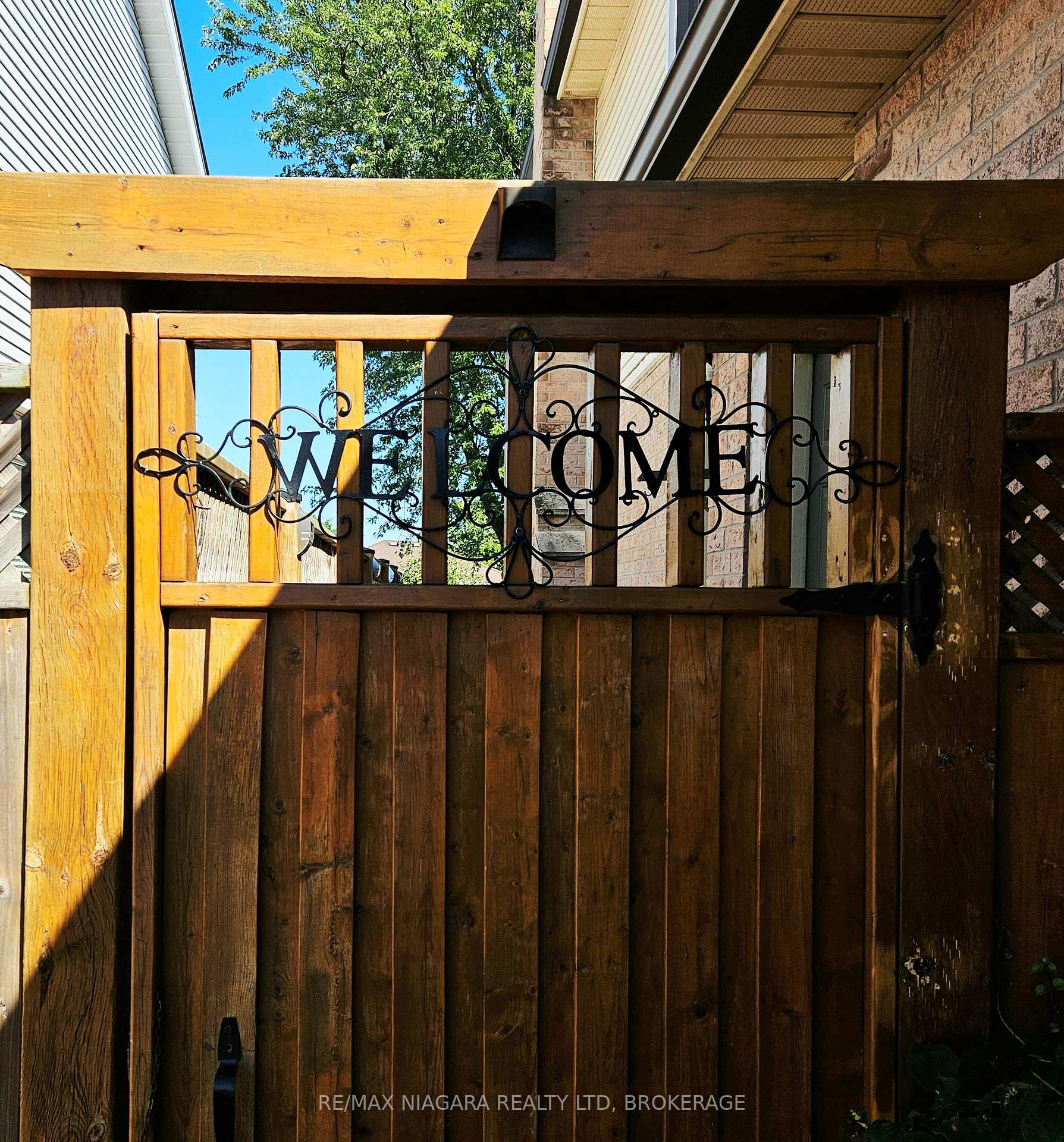Photo 38 of 26 Strada Boulevard, St. Catharines, Rykert/Vansickle — HOMEH