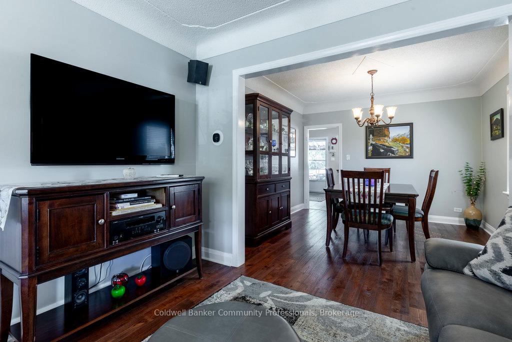 Photo 6 of 147 Stewartdale Avenue, Hamilton, Rosedale — HOMEH