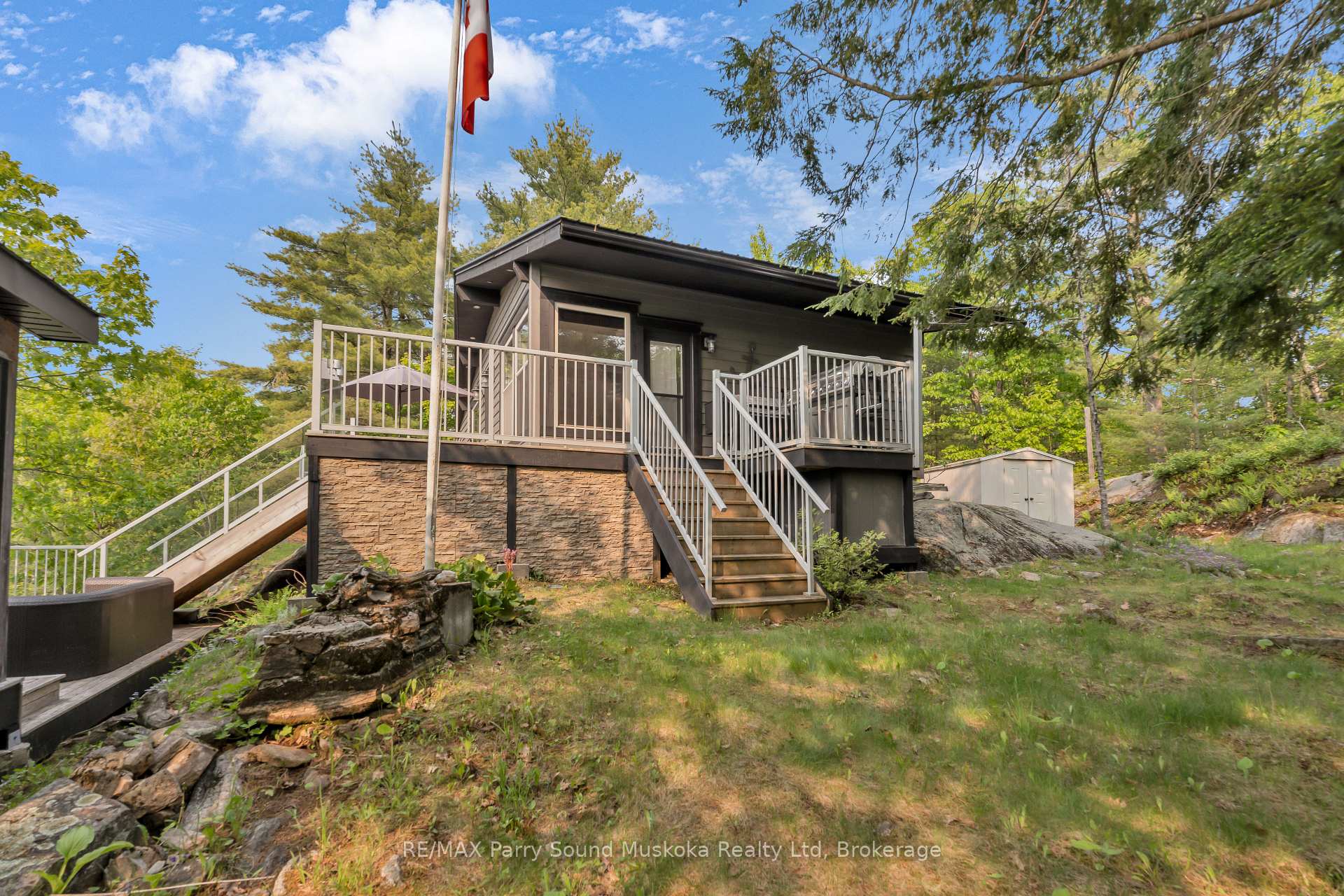 Photo 37 of 109 Healey Lake, The Archipelago, Archipelago South — HOMEH