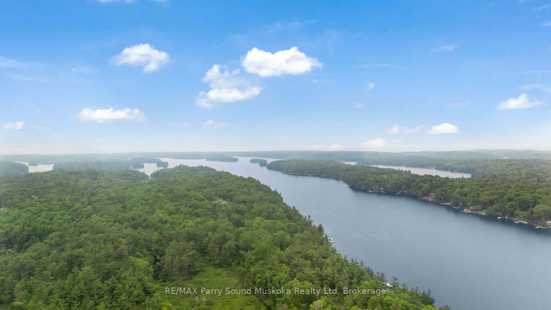 Photo 39 of 109 Healey Lake, The Archipelago, Archipelago South — HOMEH