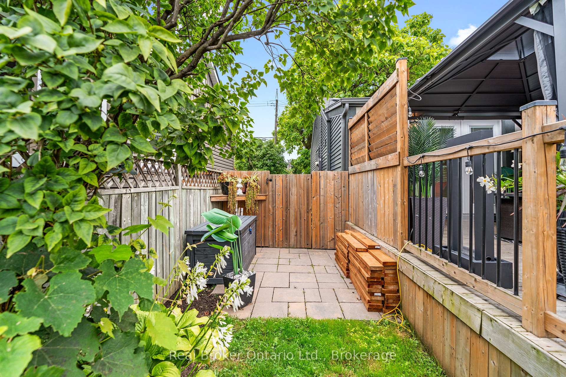 Photo 21 of 243 Adeline Avenue, Hamilton, Normanhurst — HOMEH