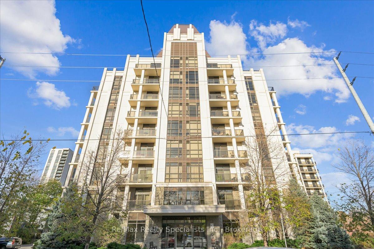 Front of Unit 311, 90 Charlton Avenue W