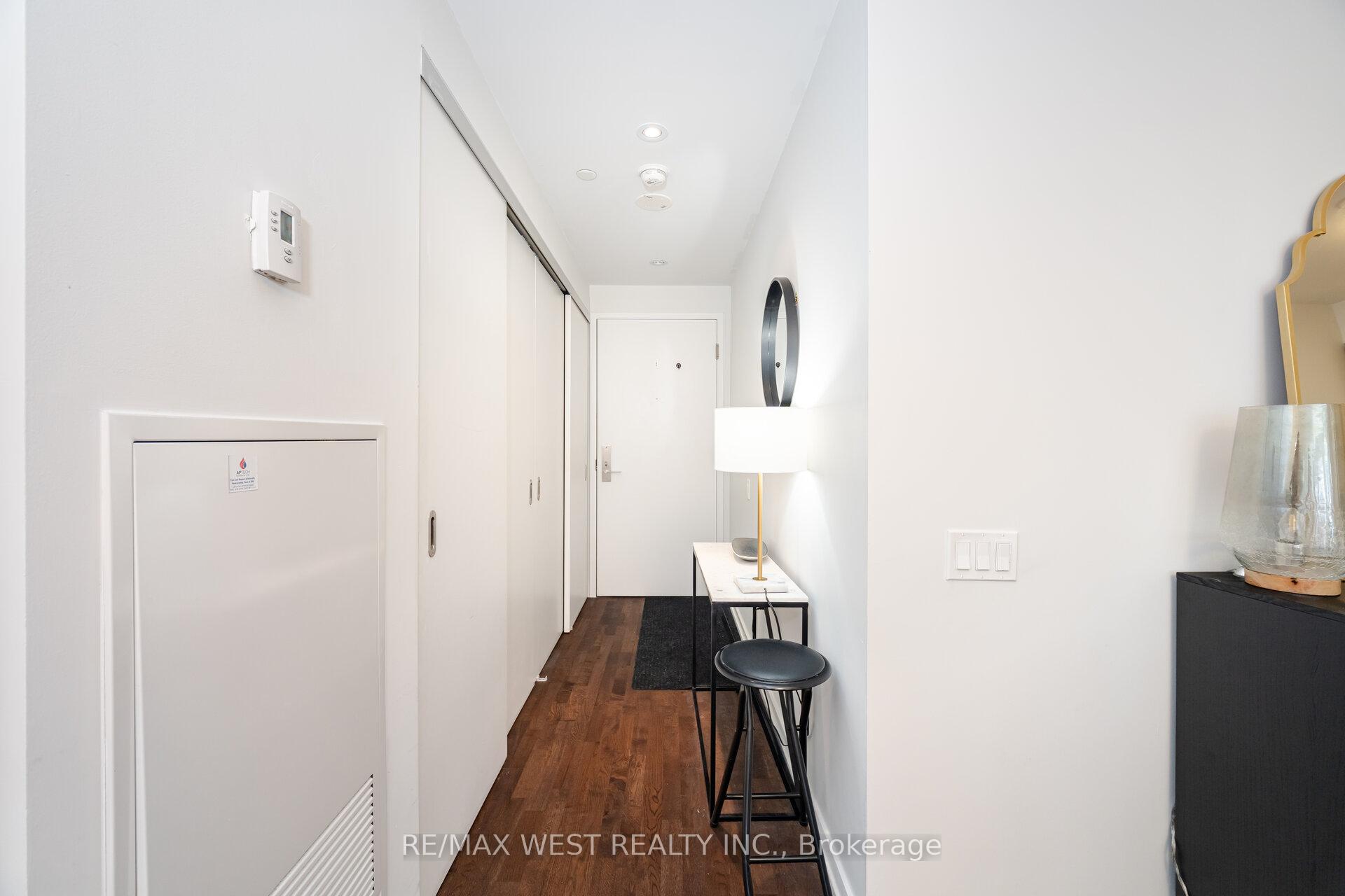 Photo 7 of Unit 415, 60 Colborne Street, Toronto, Church-Yonge Corridor — HOMEH