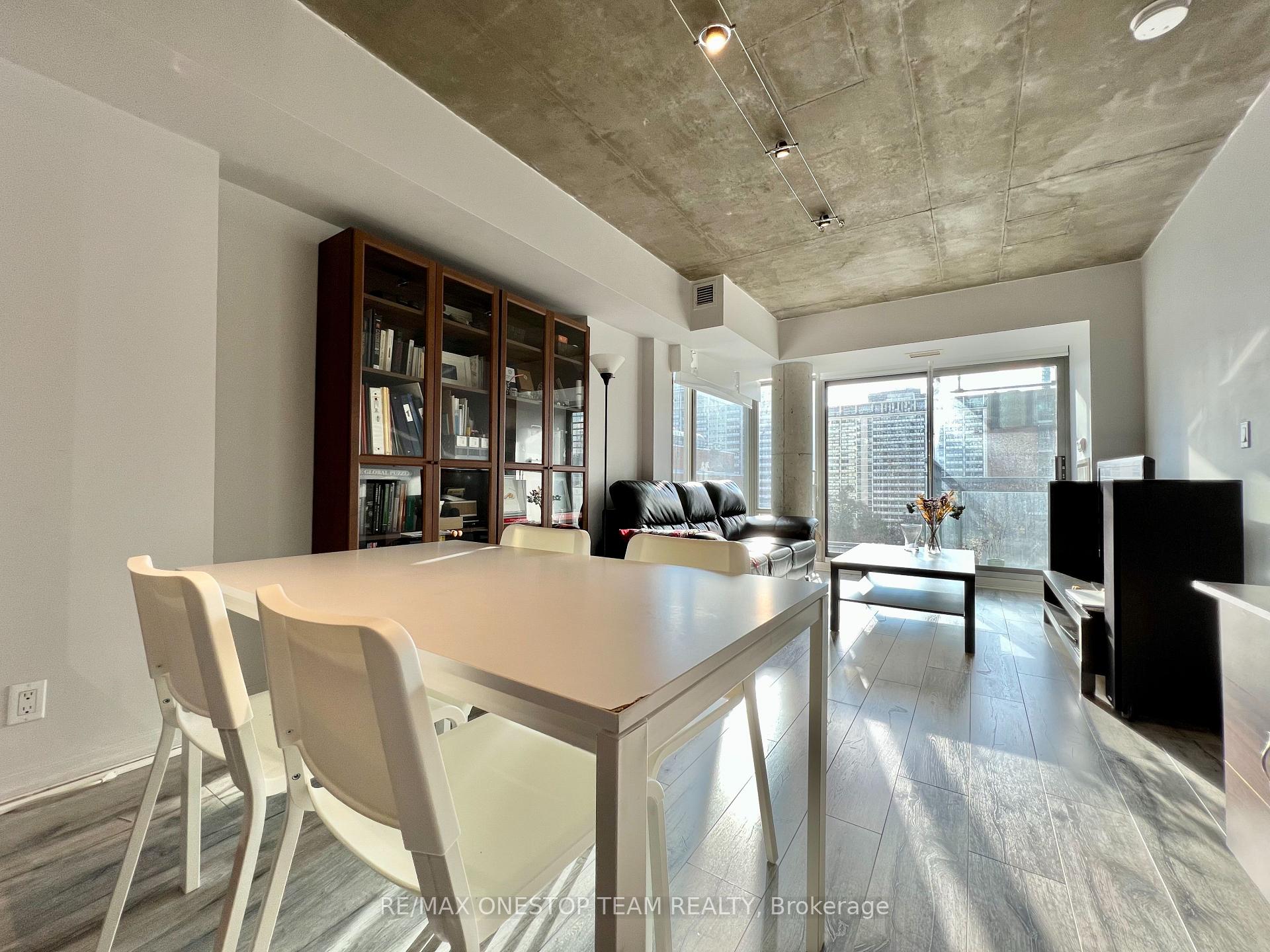 Photo 8 of Unit 601, 22 Wellesley Street E, Toronto, Church-Yonge Corridor — HOMEH