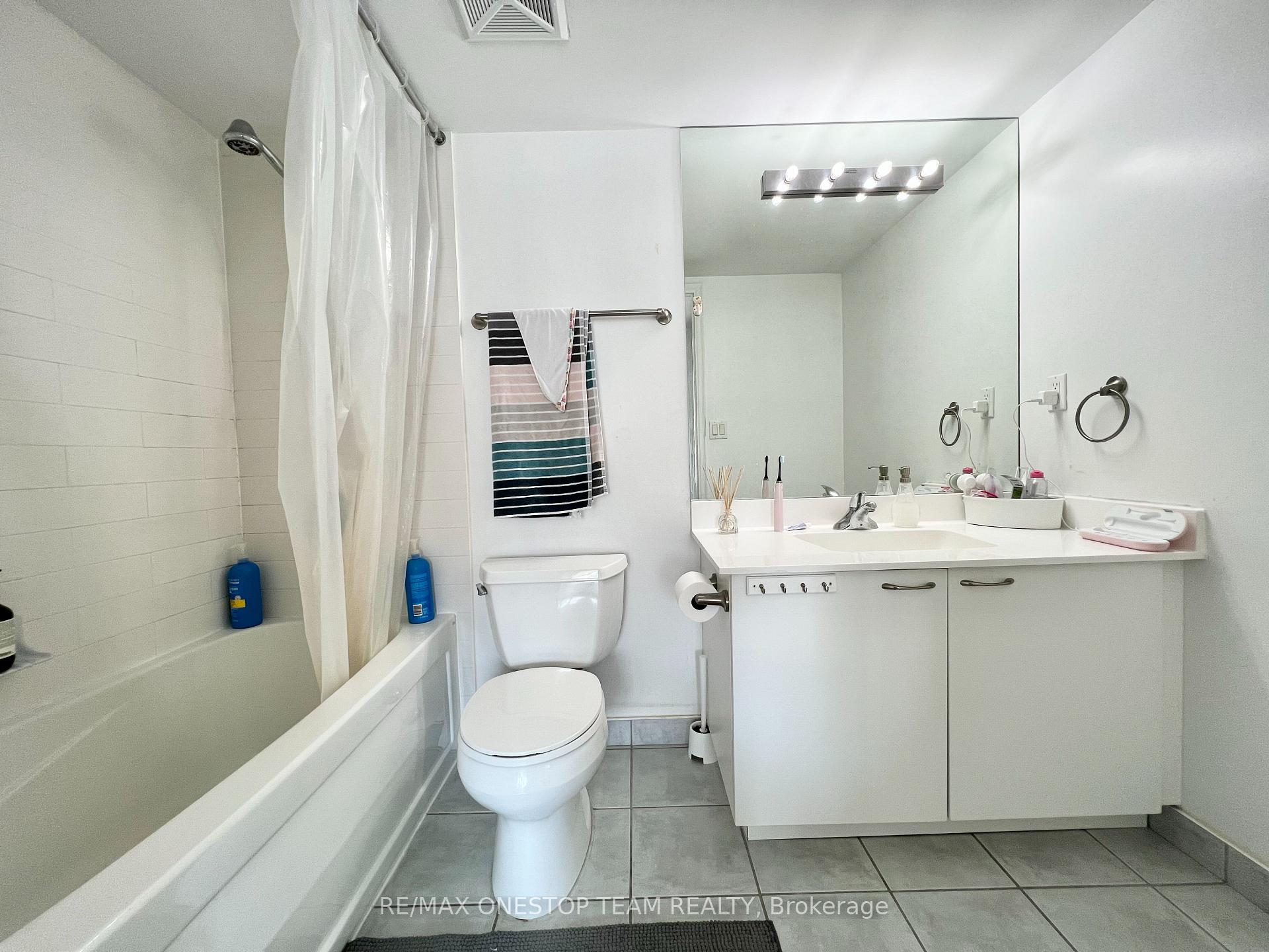 Photo 17 of Unit 601, 22 Wellesley Street E, Toronto, Church-Yonge Corridor — HOMEH
