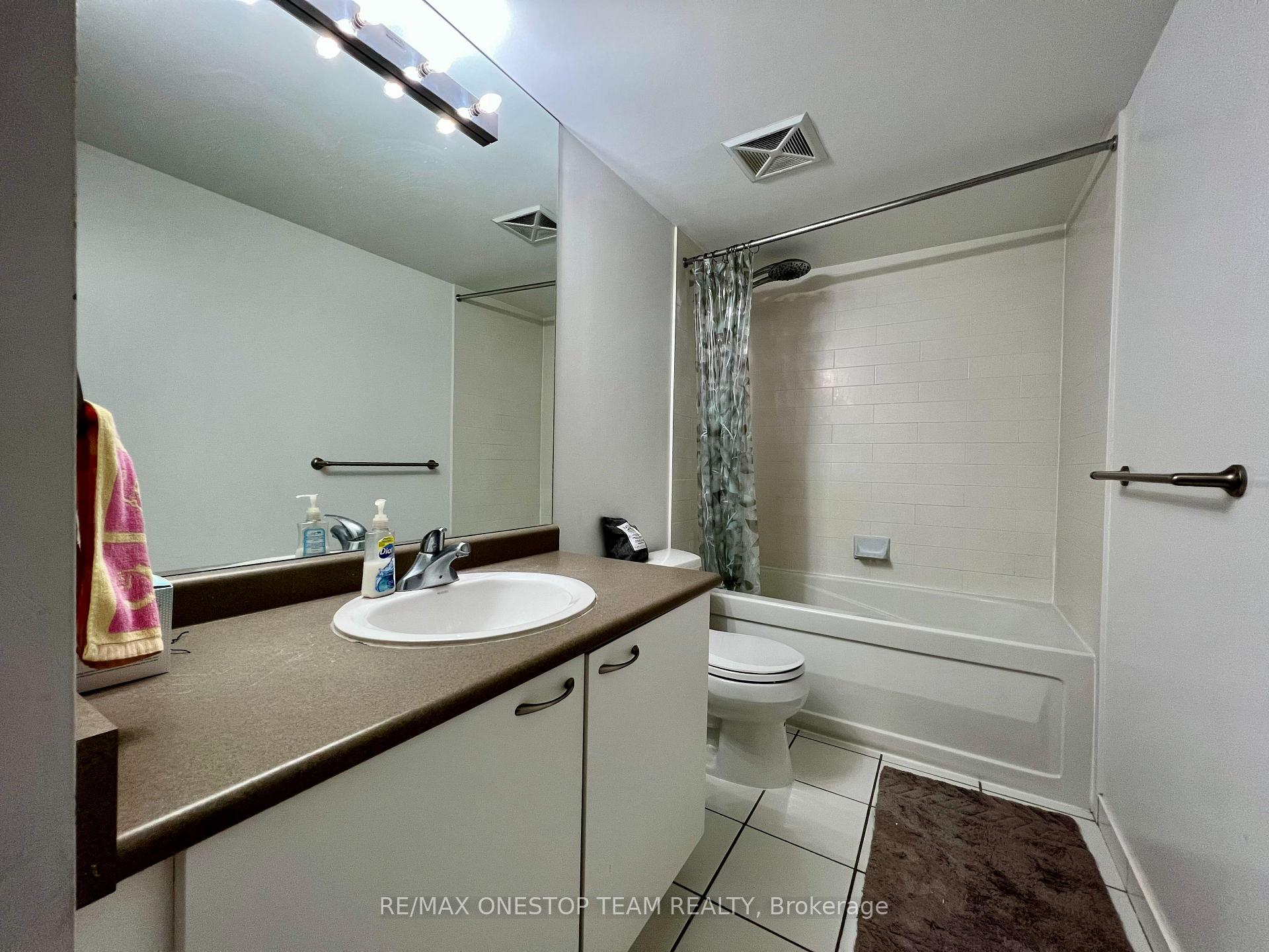 Photo 21 of Unit 601, 22 Wellesley Street E, Toronto, Church-Yonge Corridor — HOMEH