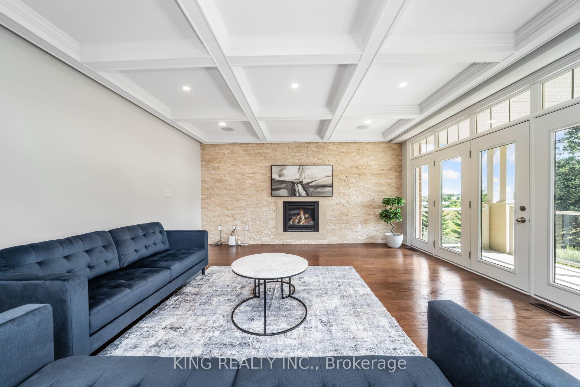 Photo 24 of 136 Coastline Drive, Brampton, Bram West — HOMEH